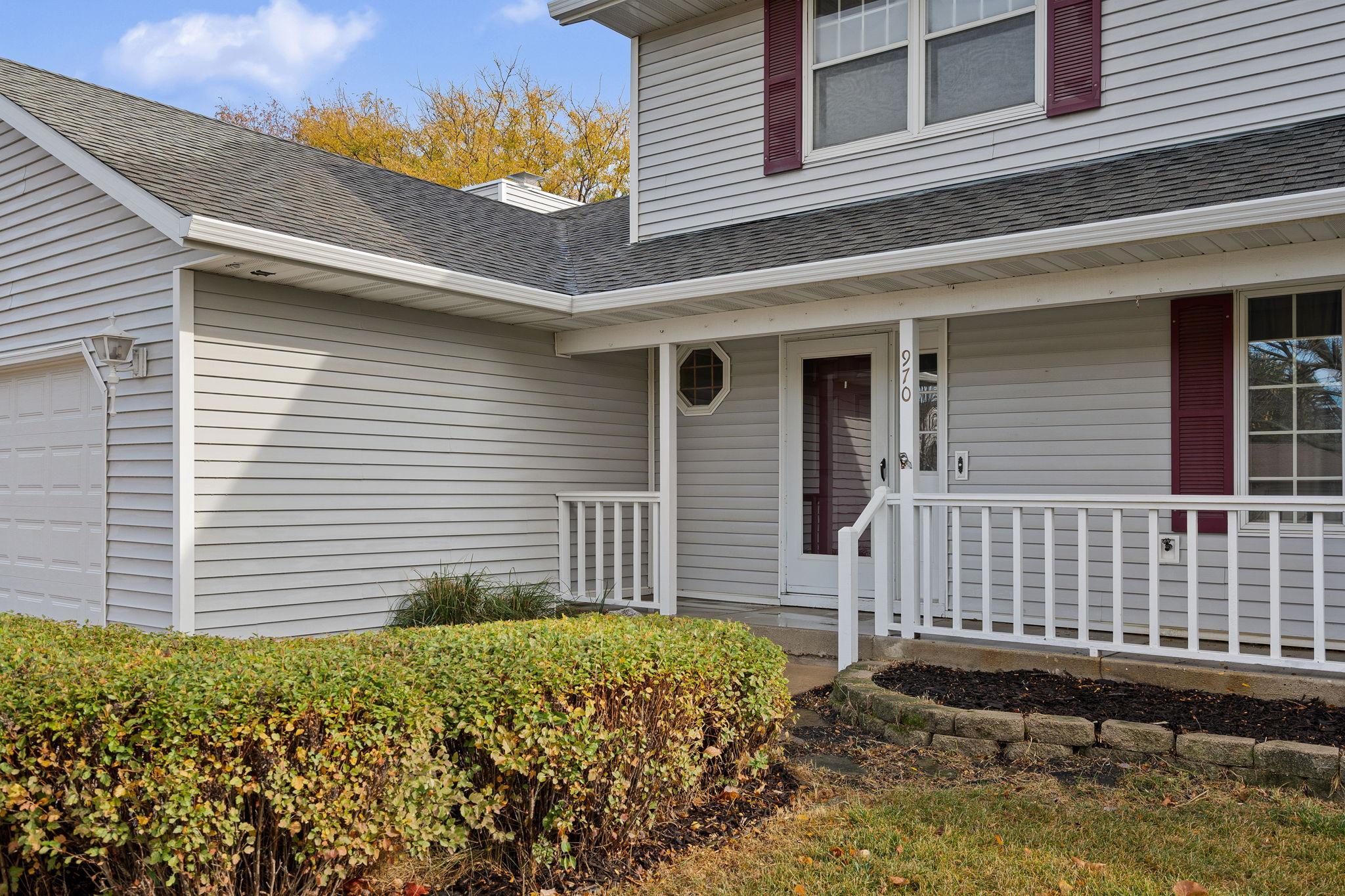 970 Olympic Hills Place NE