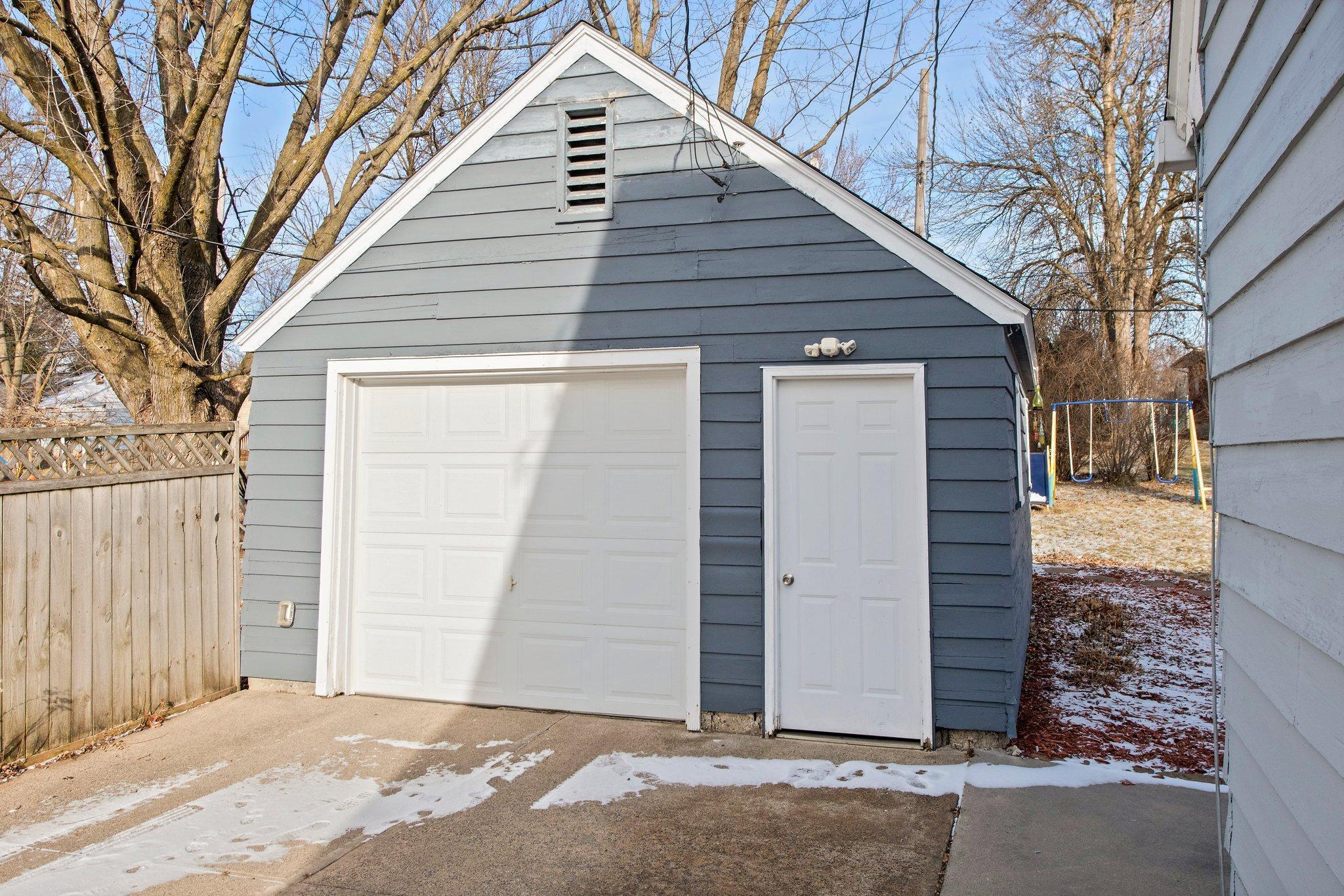544 Hazel Lane