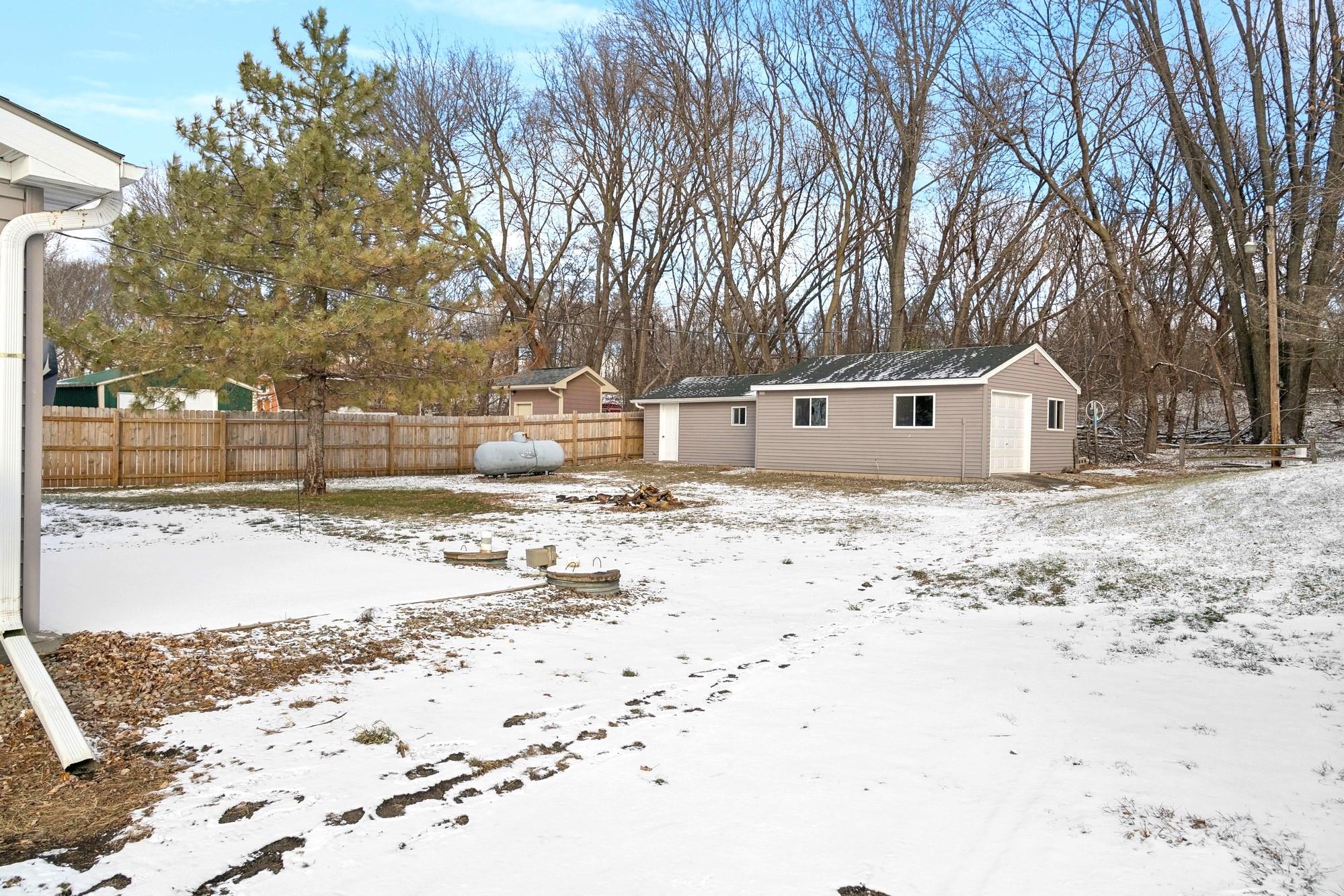12699 Leroy Trail W