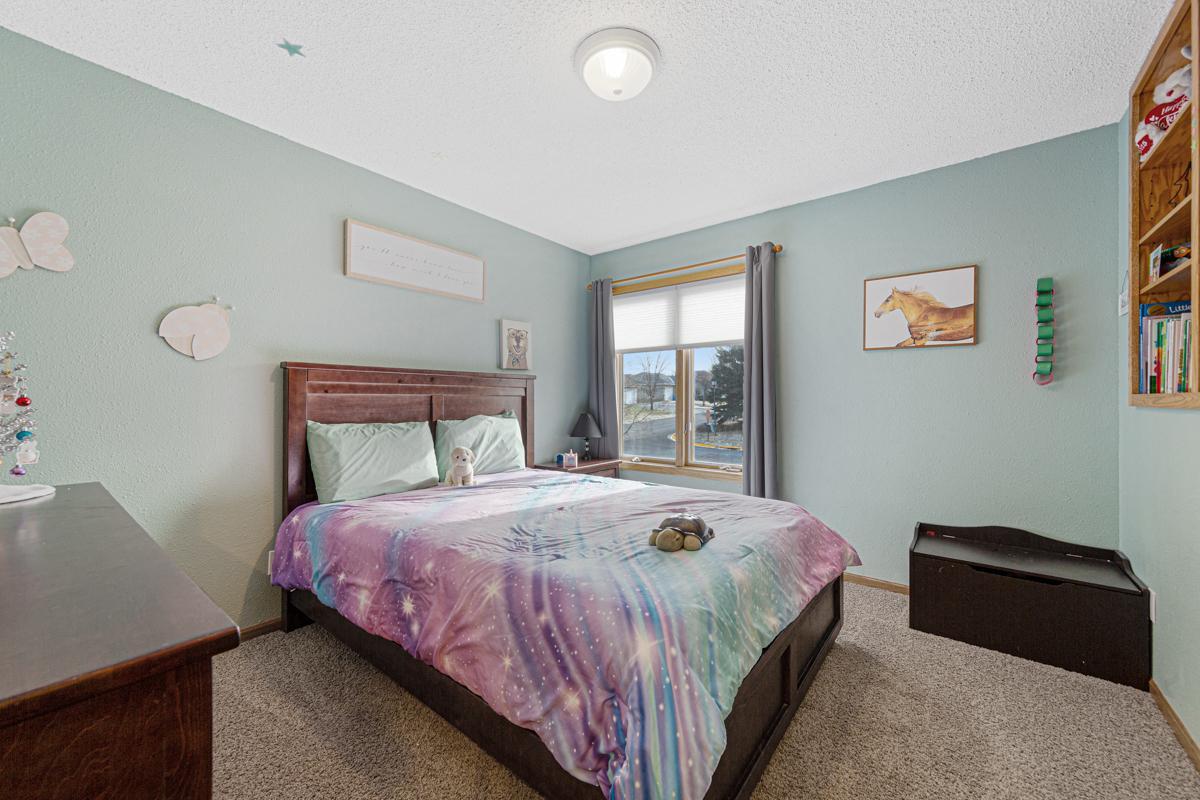 507 Oakridge Place