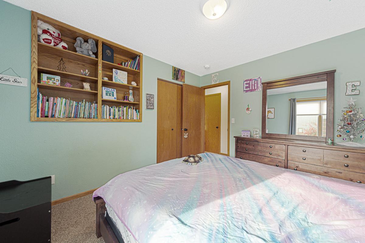 507 Oakridge Place