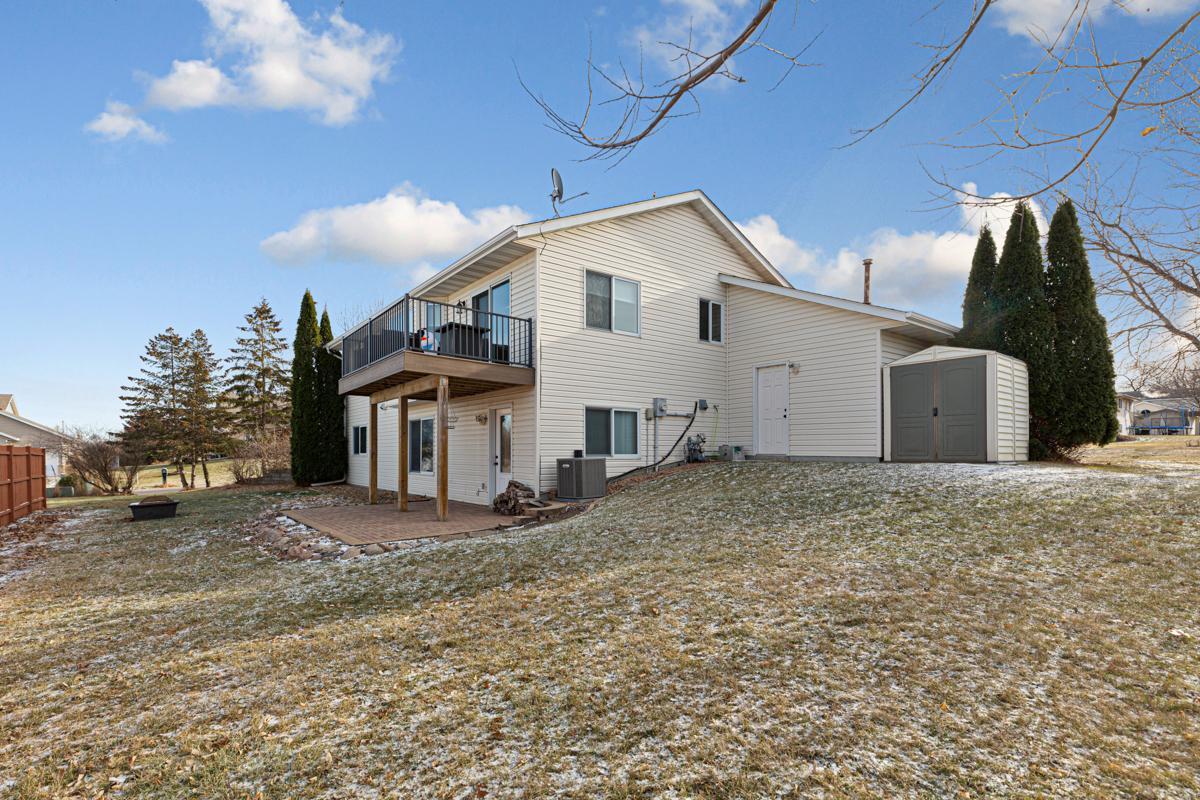 507 Oakridge Place