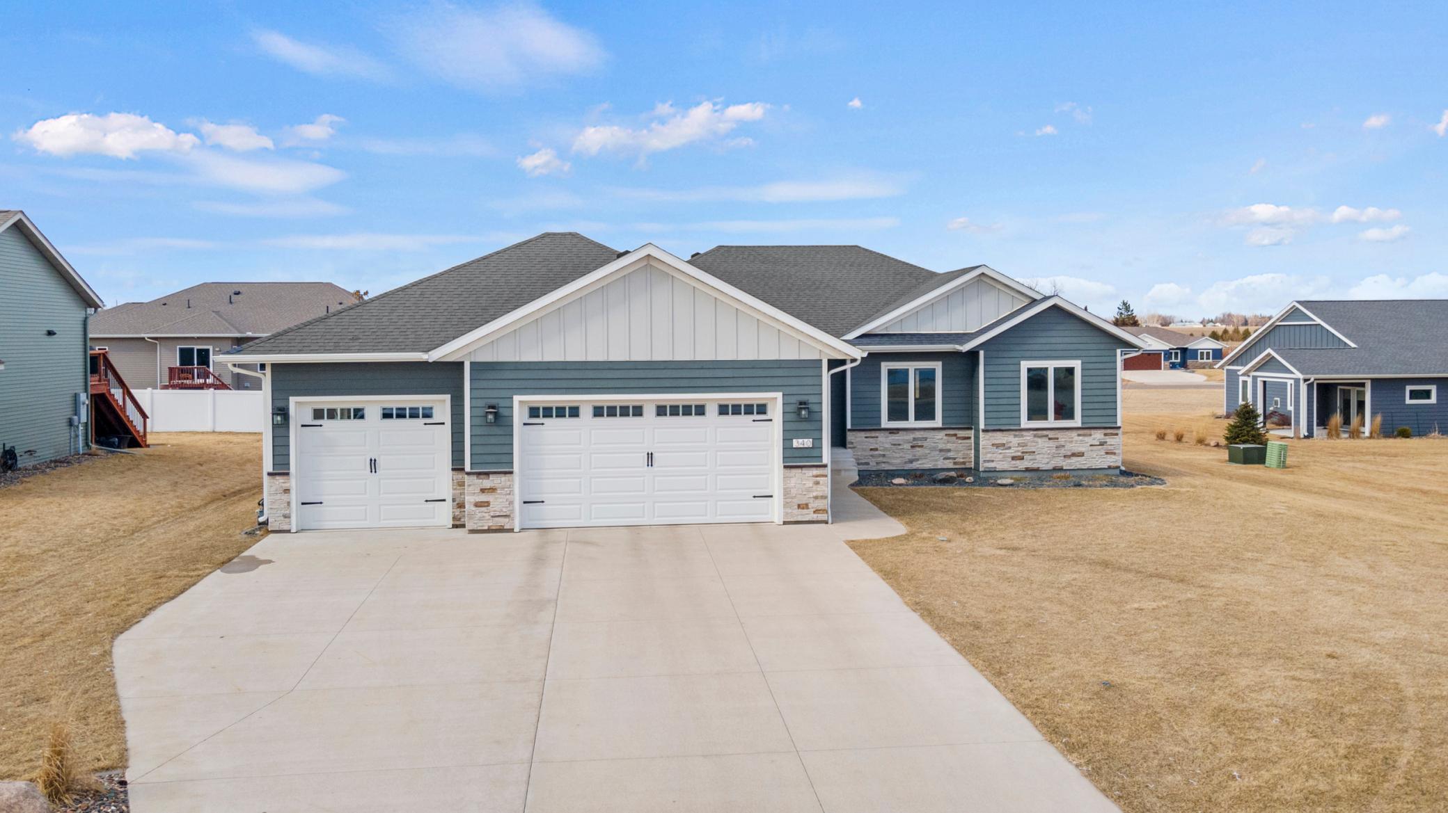 340 Hickory Lane NE