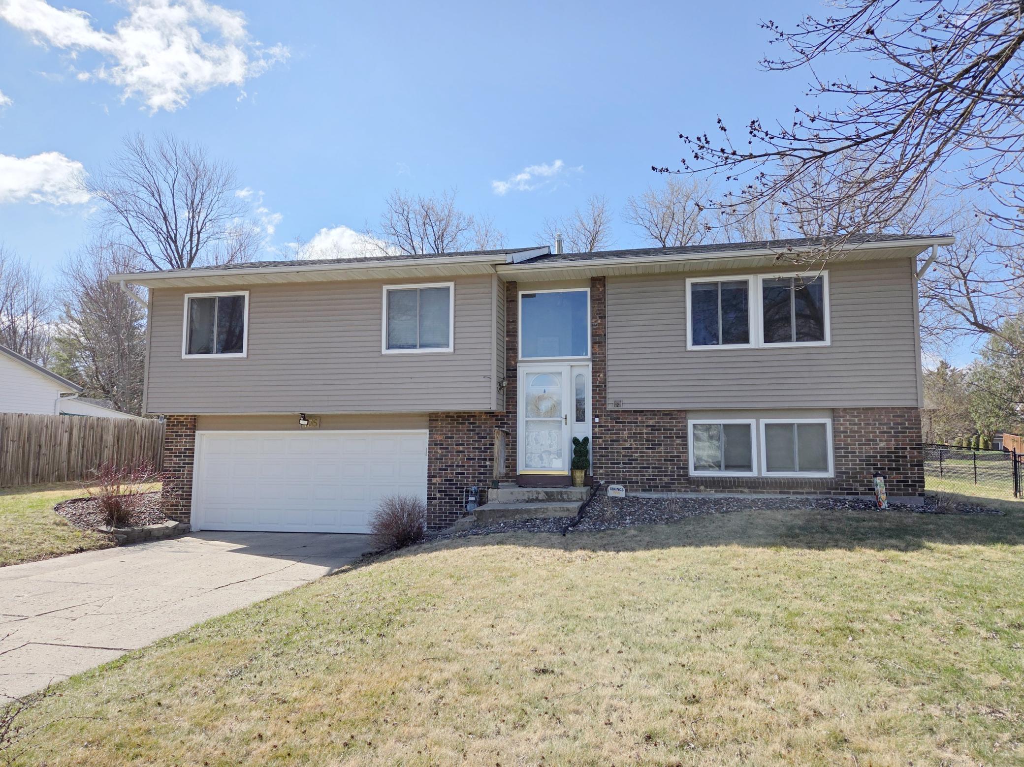 435 Willow Creek Drive