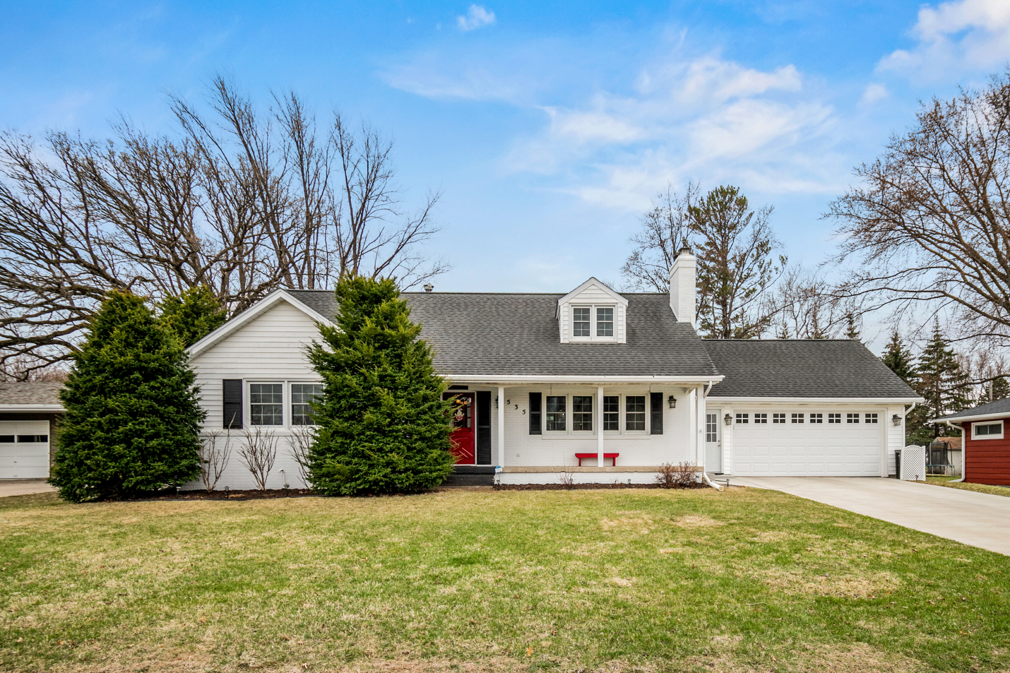 535 E University Street