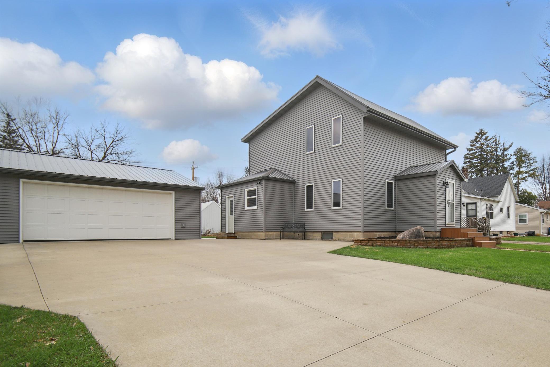 235 3rd Street NE