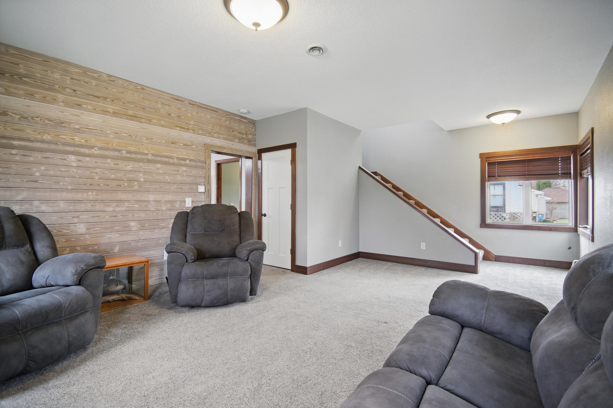 235 3rd Street NE