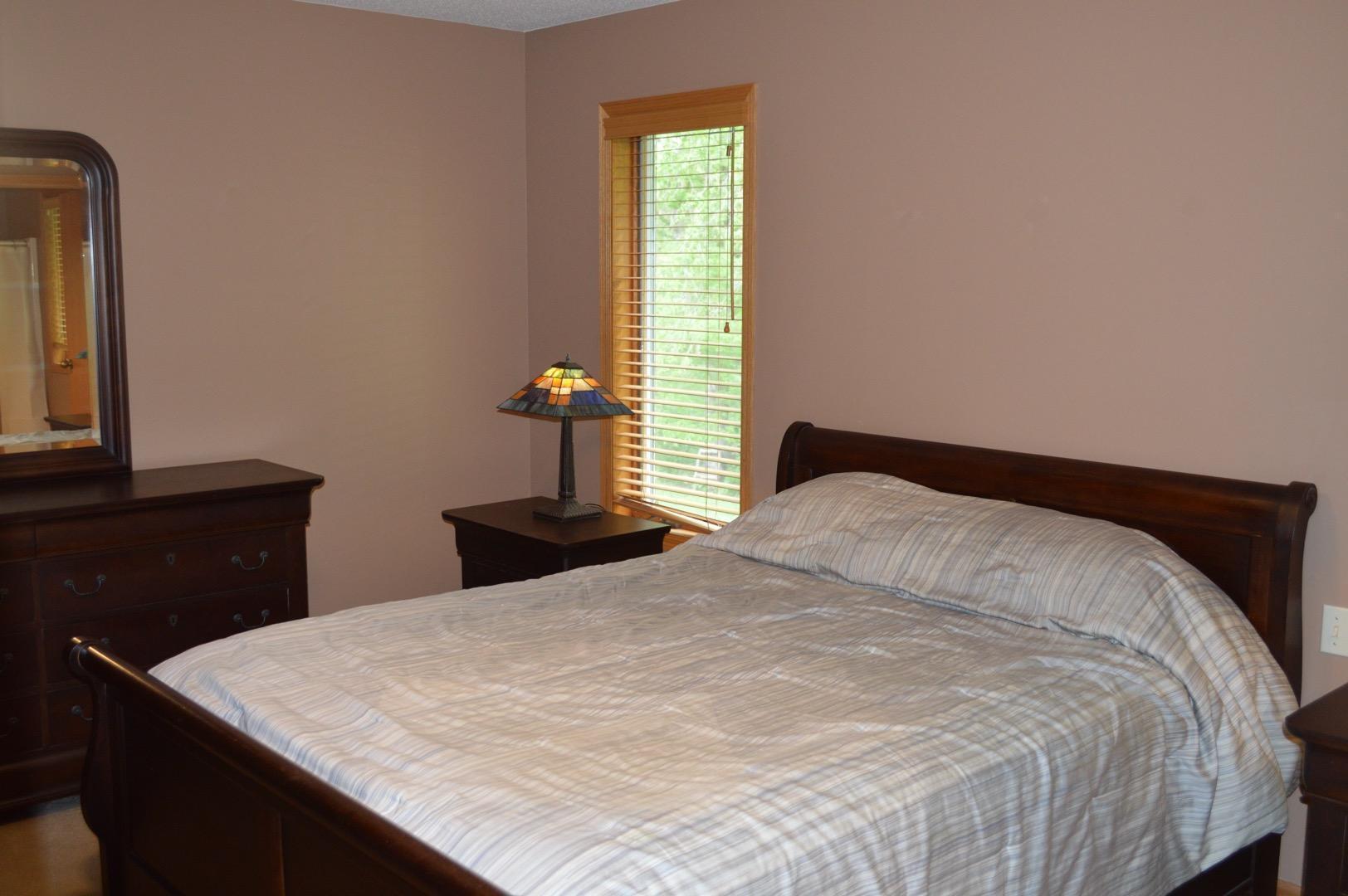 4415 Manorwoods Place NW