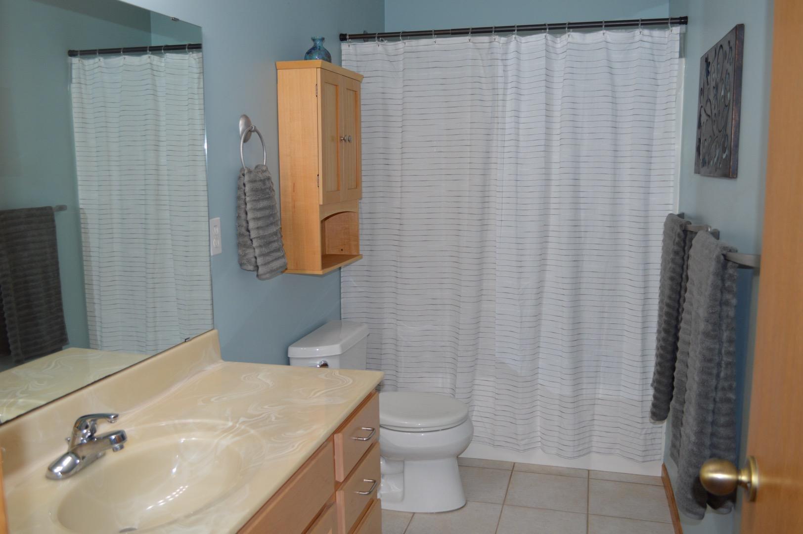 4415 Manorwoods Place NW