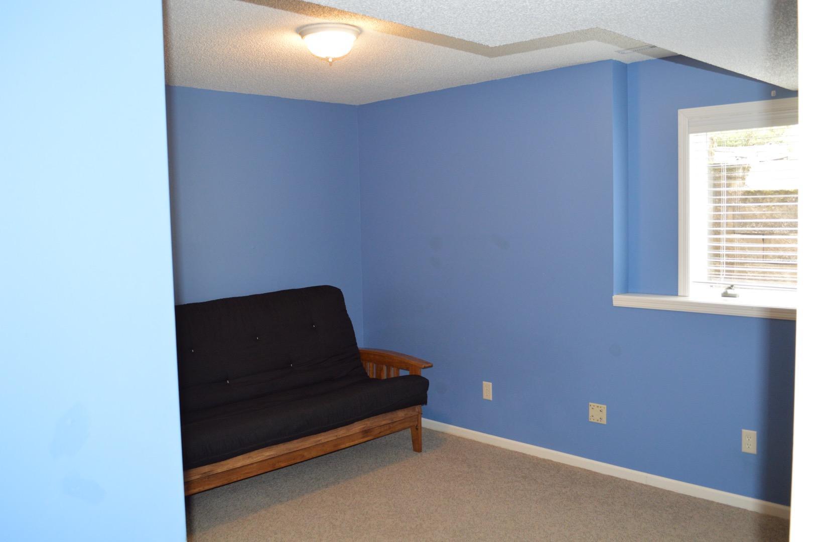 4415 Manorwoods Place NW