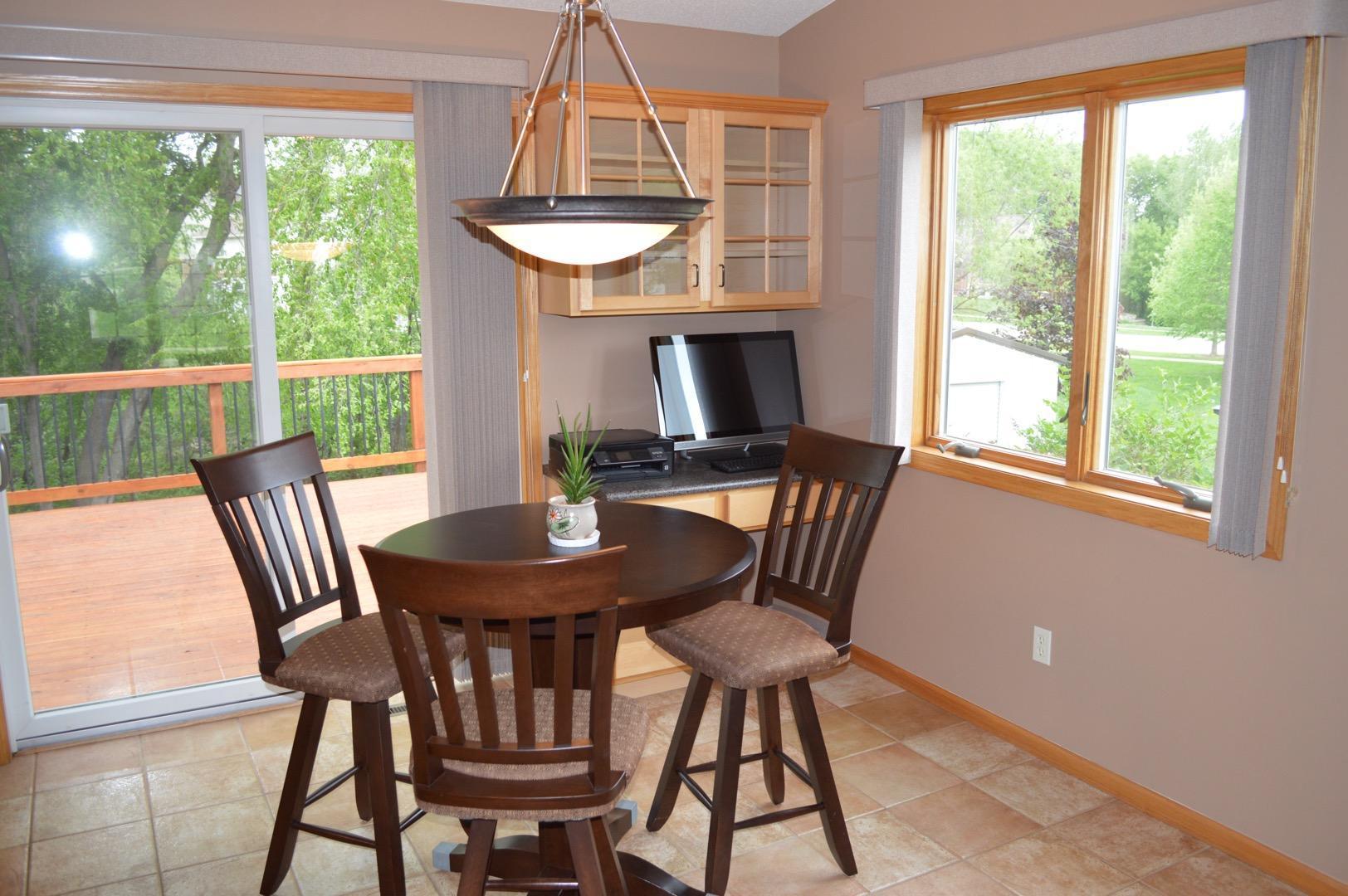 4415 Manorwoods Place NW