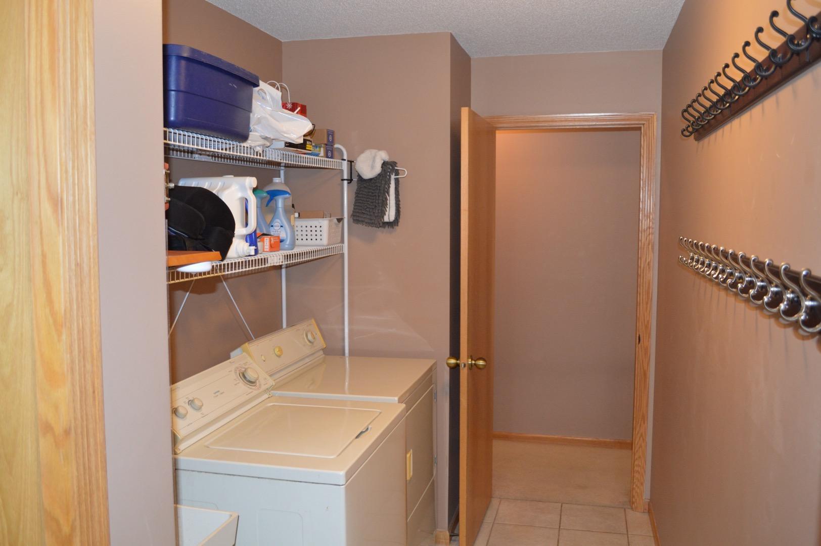 4415 Manorwoods Place NW