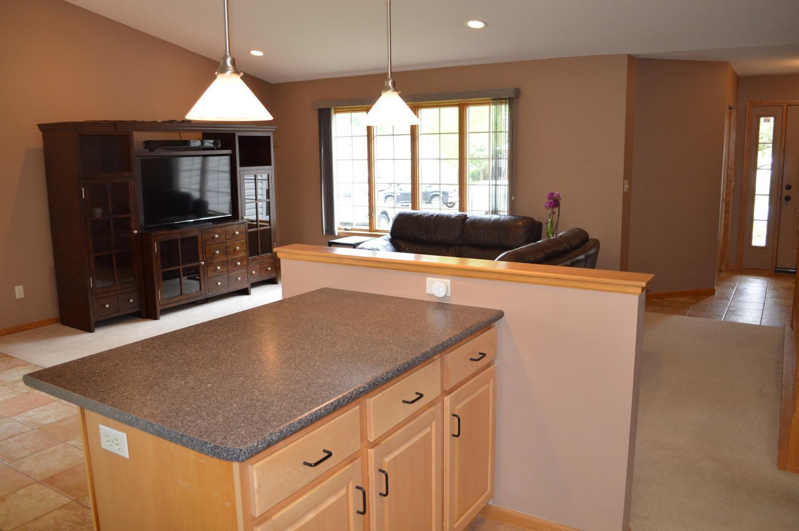 4415 Manorwoods Place NW