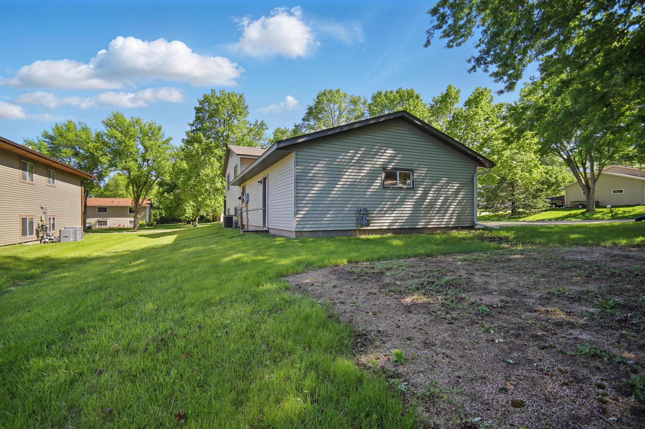 1900 Greenwood Drive