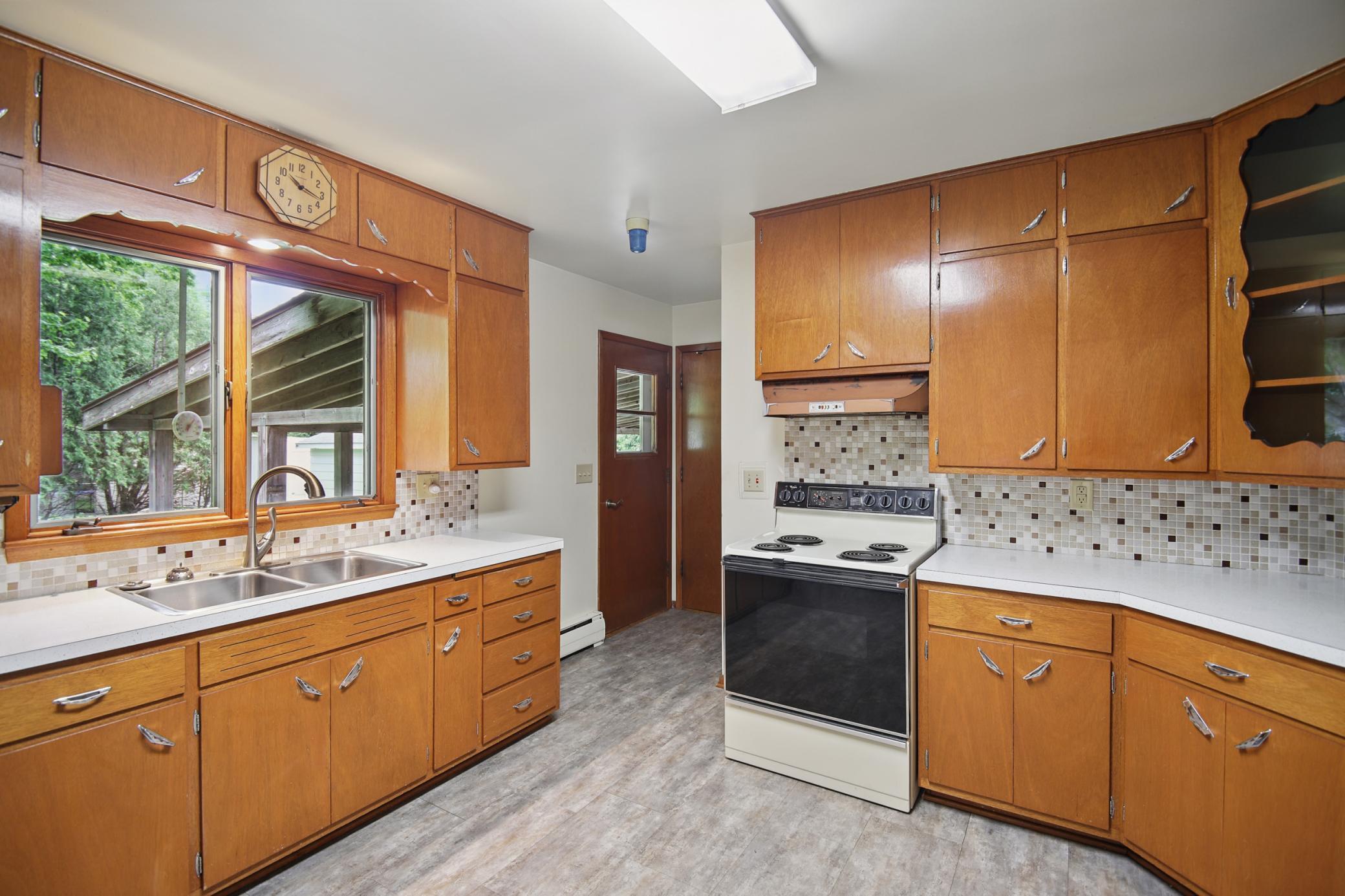 130 17th Street NE