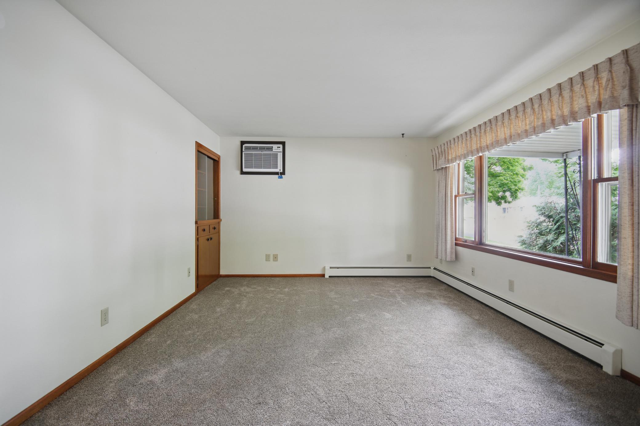 130 17th Street NE