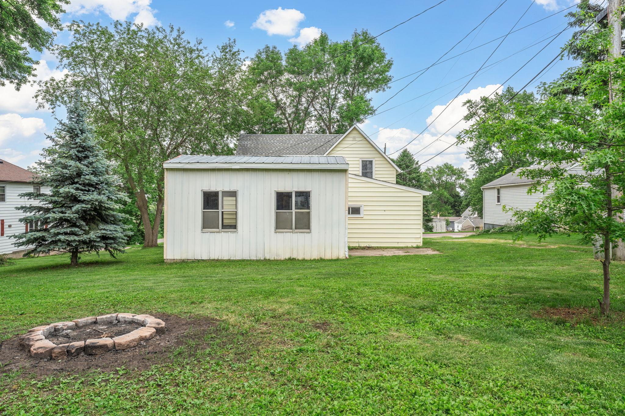 304 3rd Street N