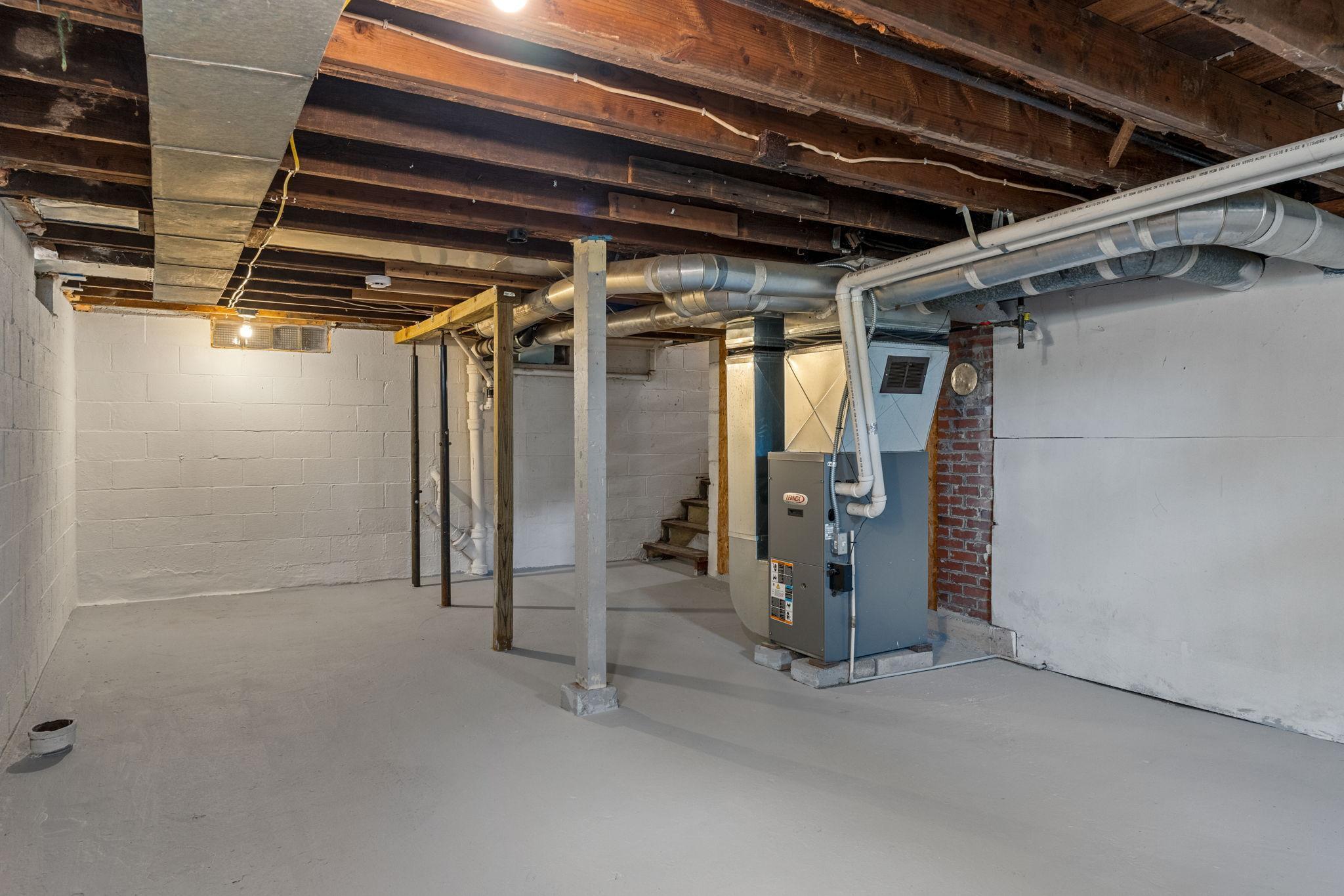 304 3rd Street N