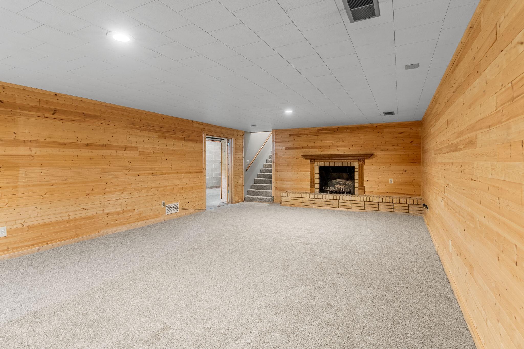 508 W 4th Street