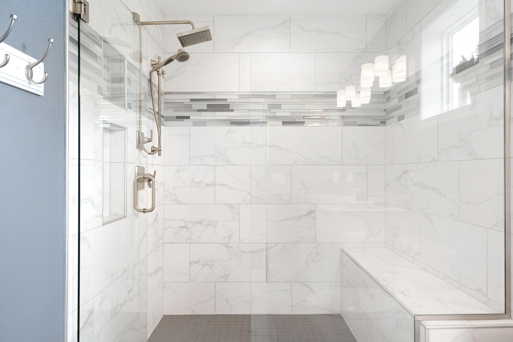 1425 Water Tower Place