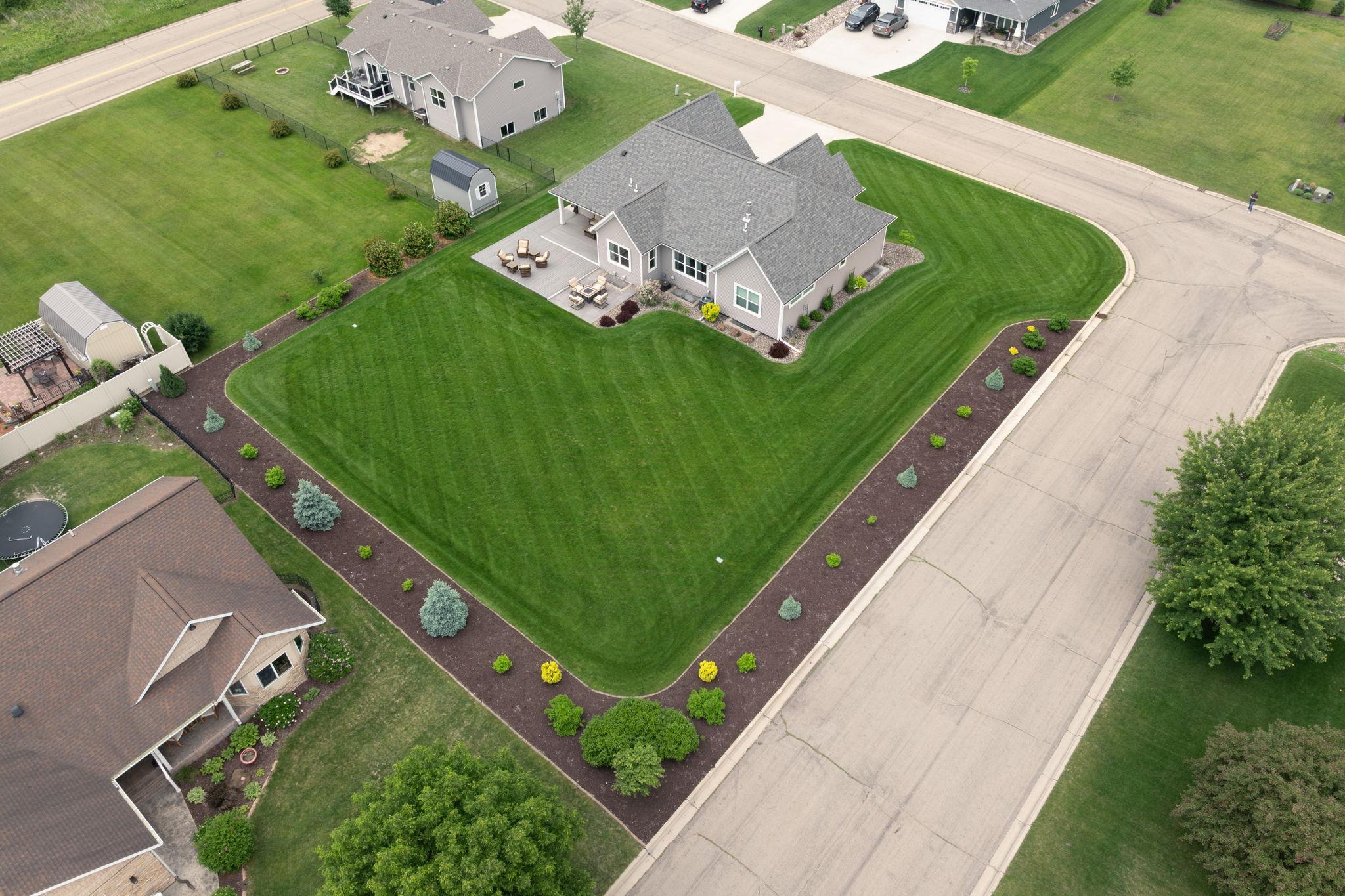 1425 Water Tower Place