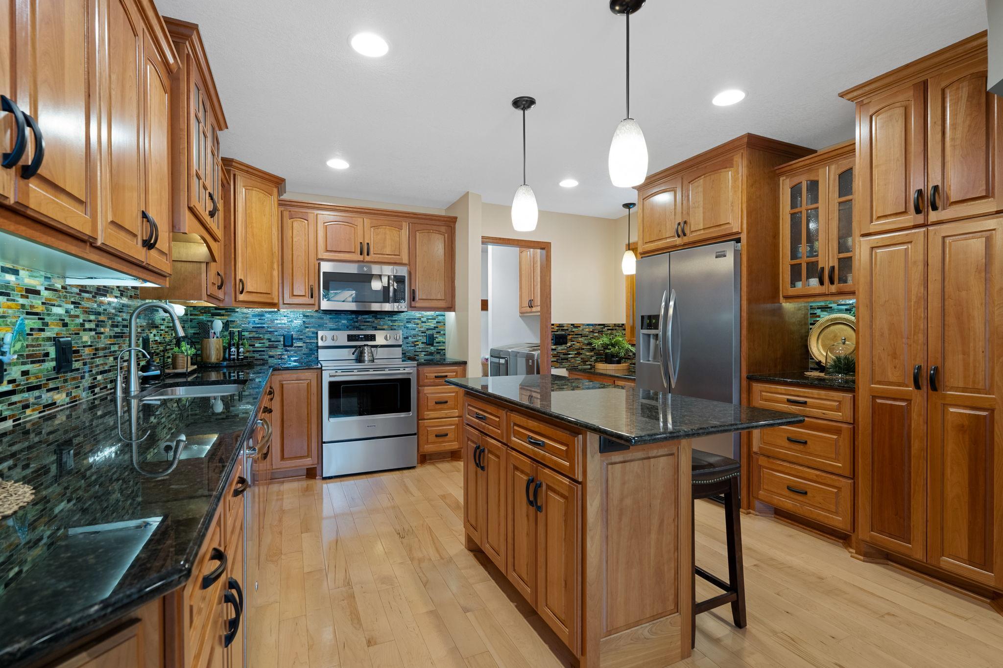 1102 Heywood Road