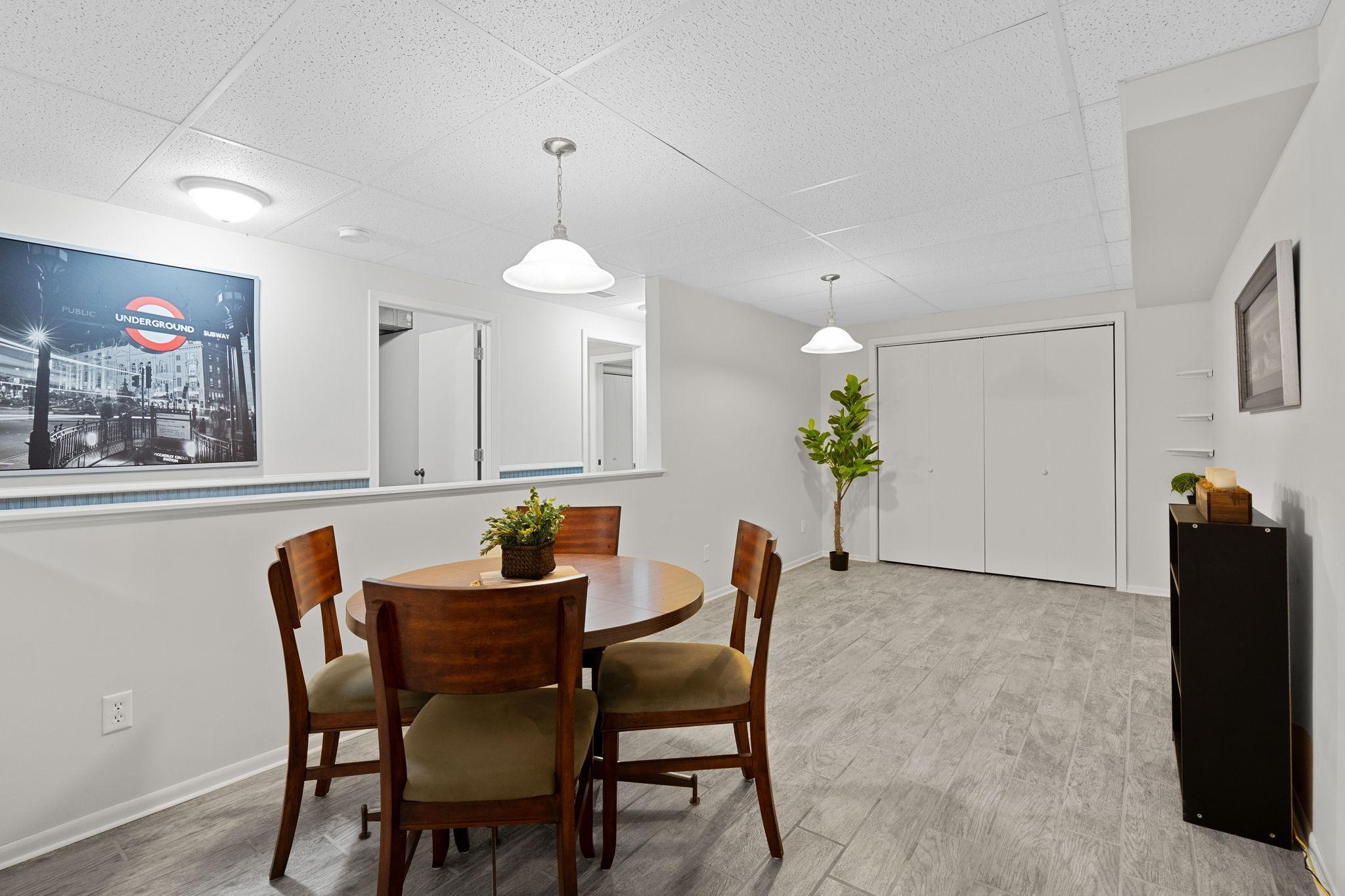 1102 Heywood Road