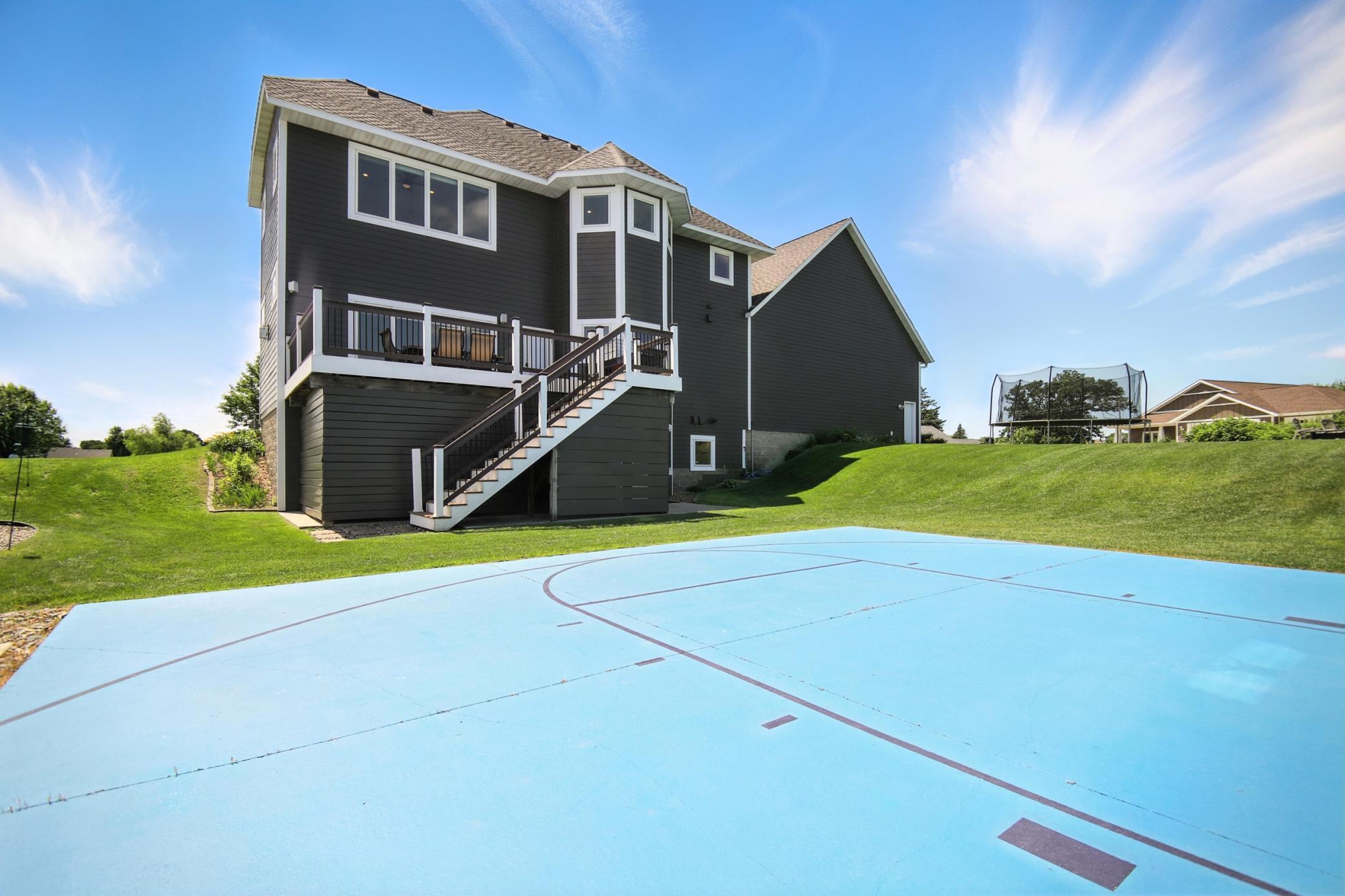 1570 Wood Duck Lane NE