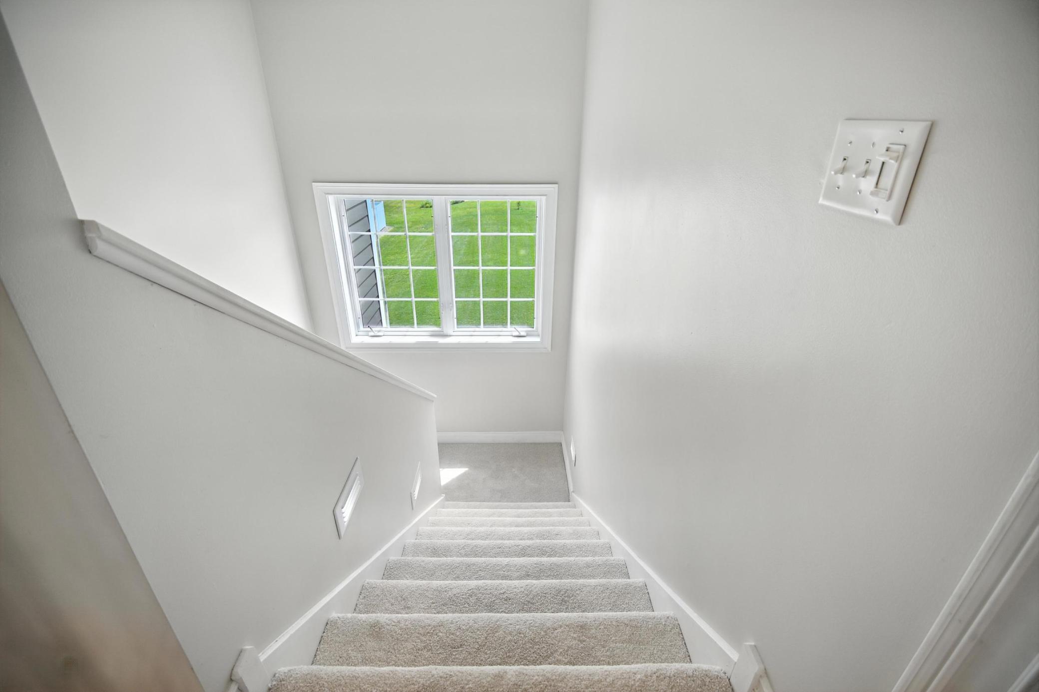 1570 Wood Duck Lane NE