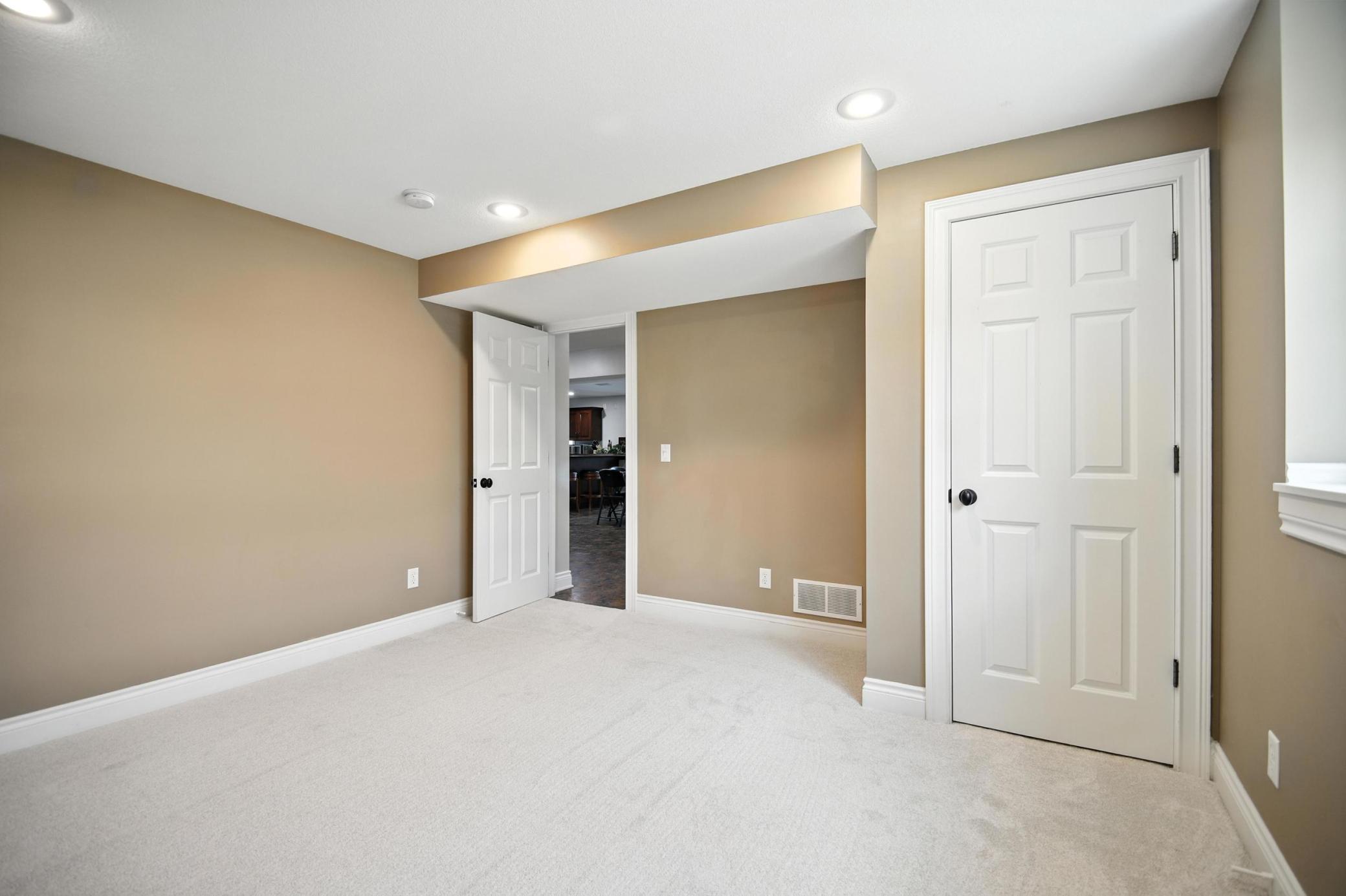 1570 Wood Duck Lane NE