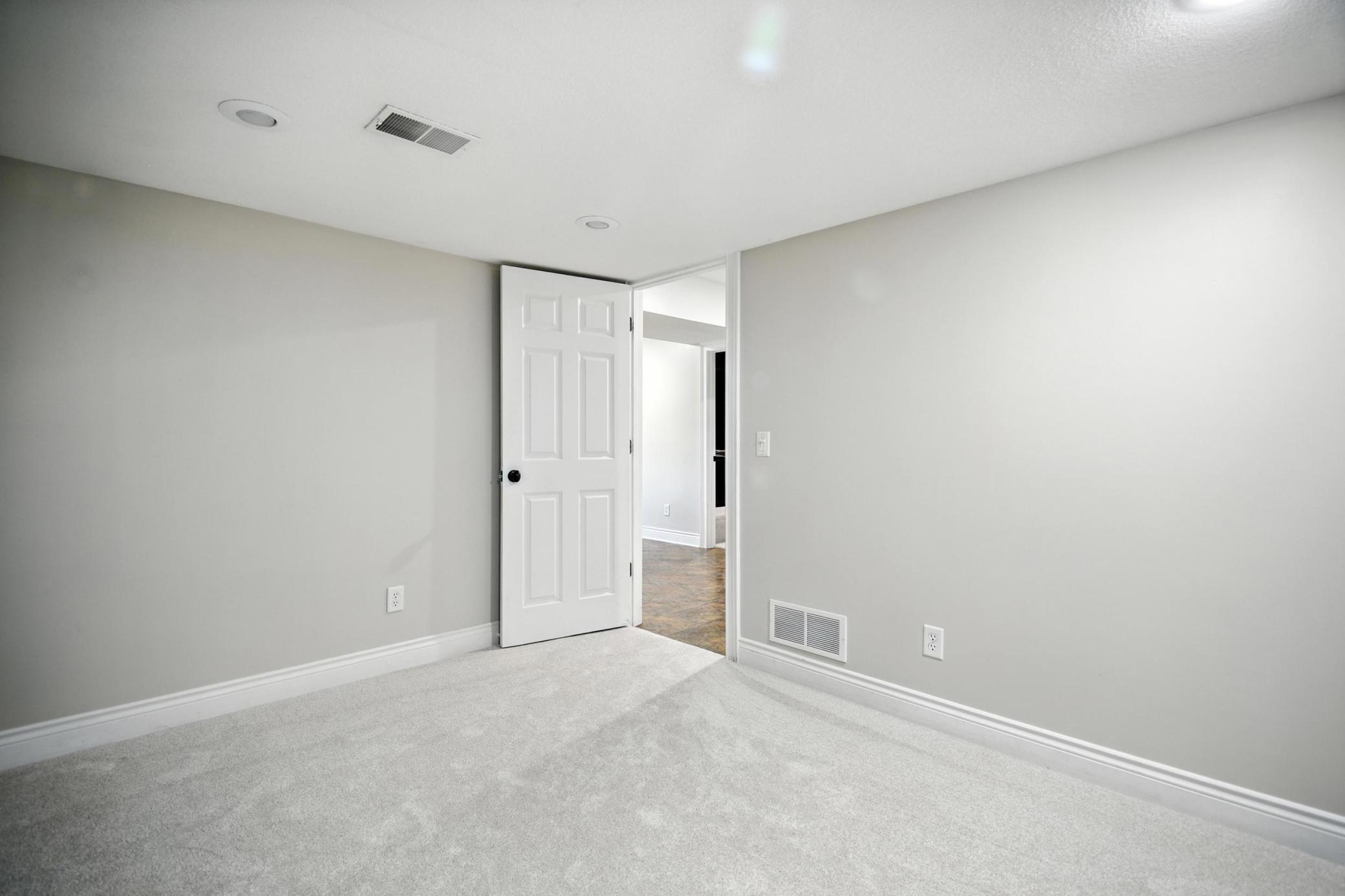 1570 Wood Duck Lane NE