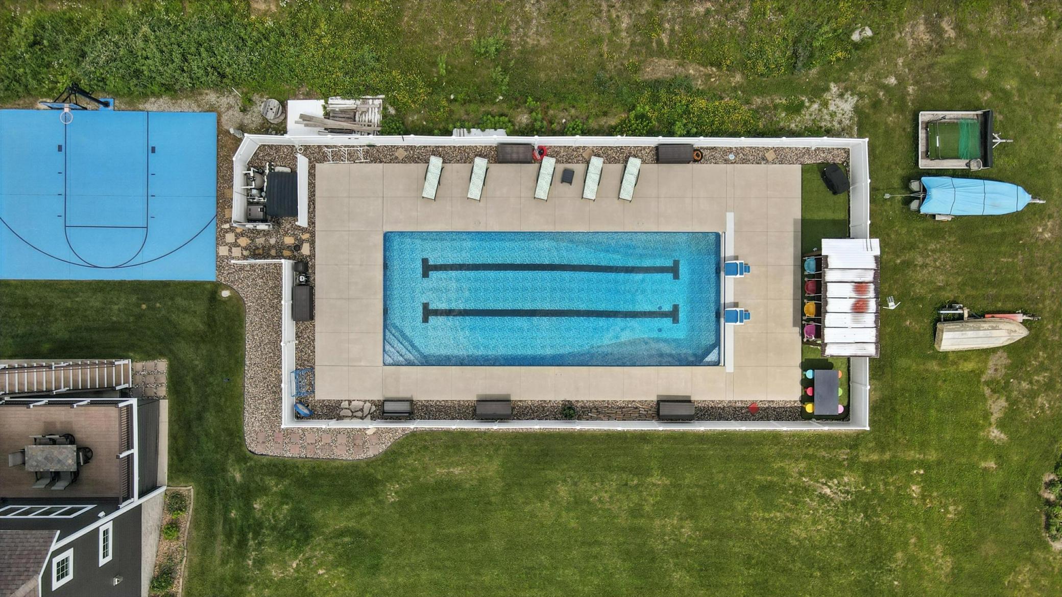 1570 Wood Duck Lane NE