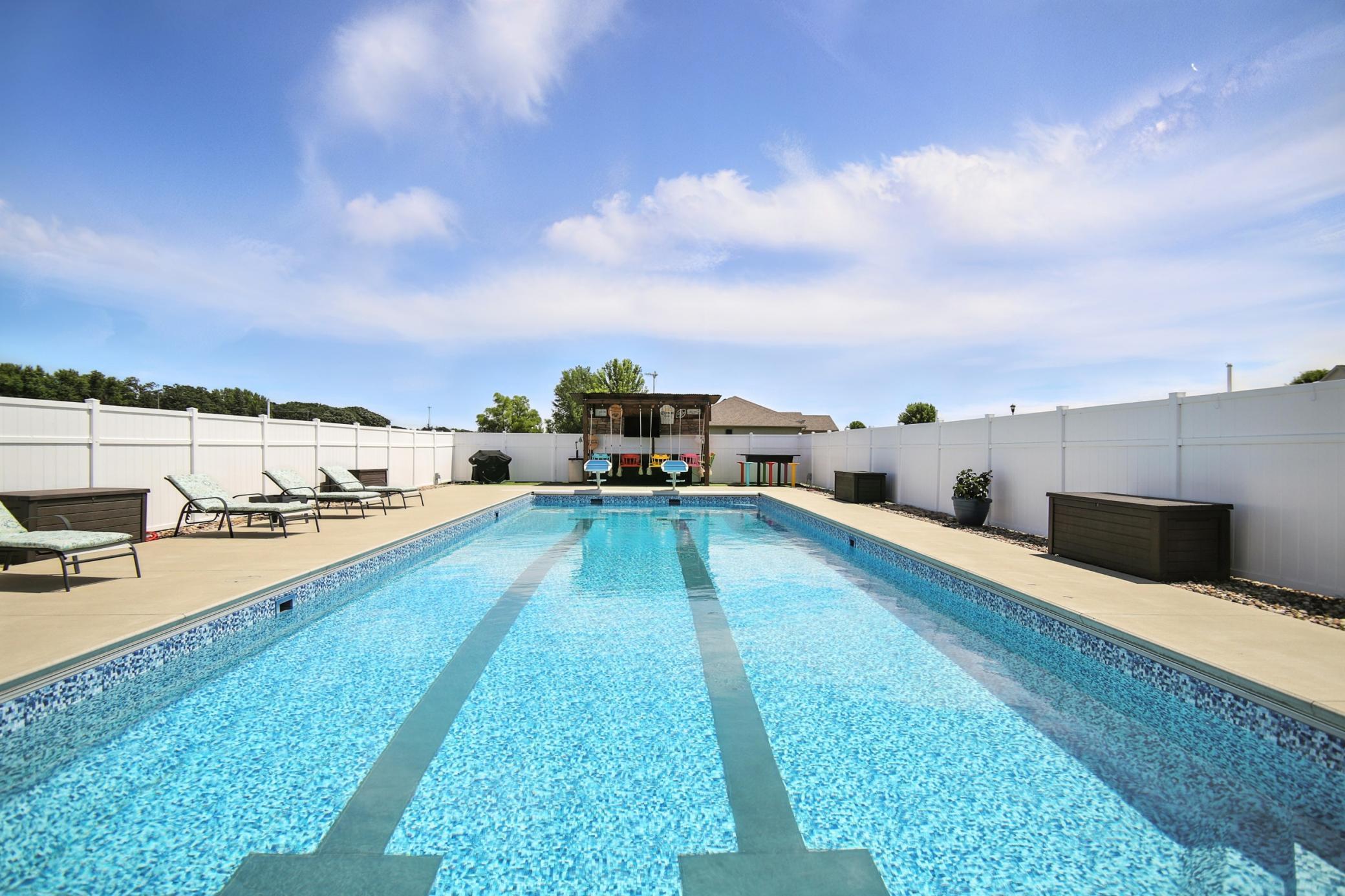 1570 Wood Duck Lane NE