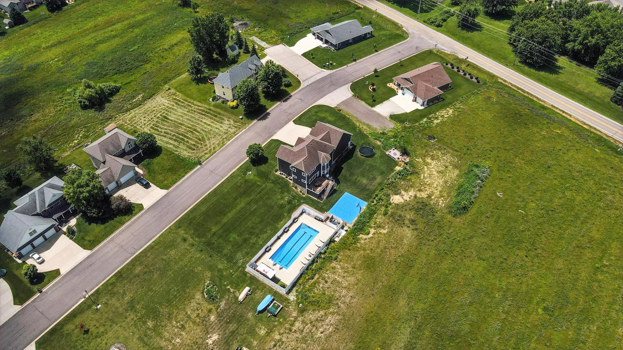 1570 Wood Duck Lane NE