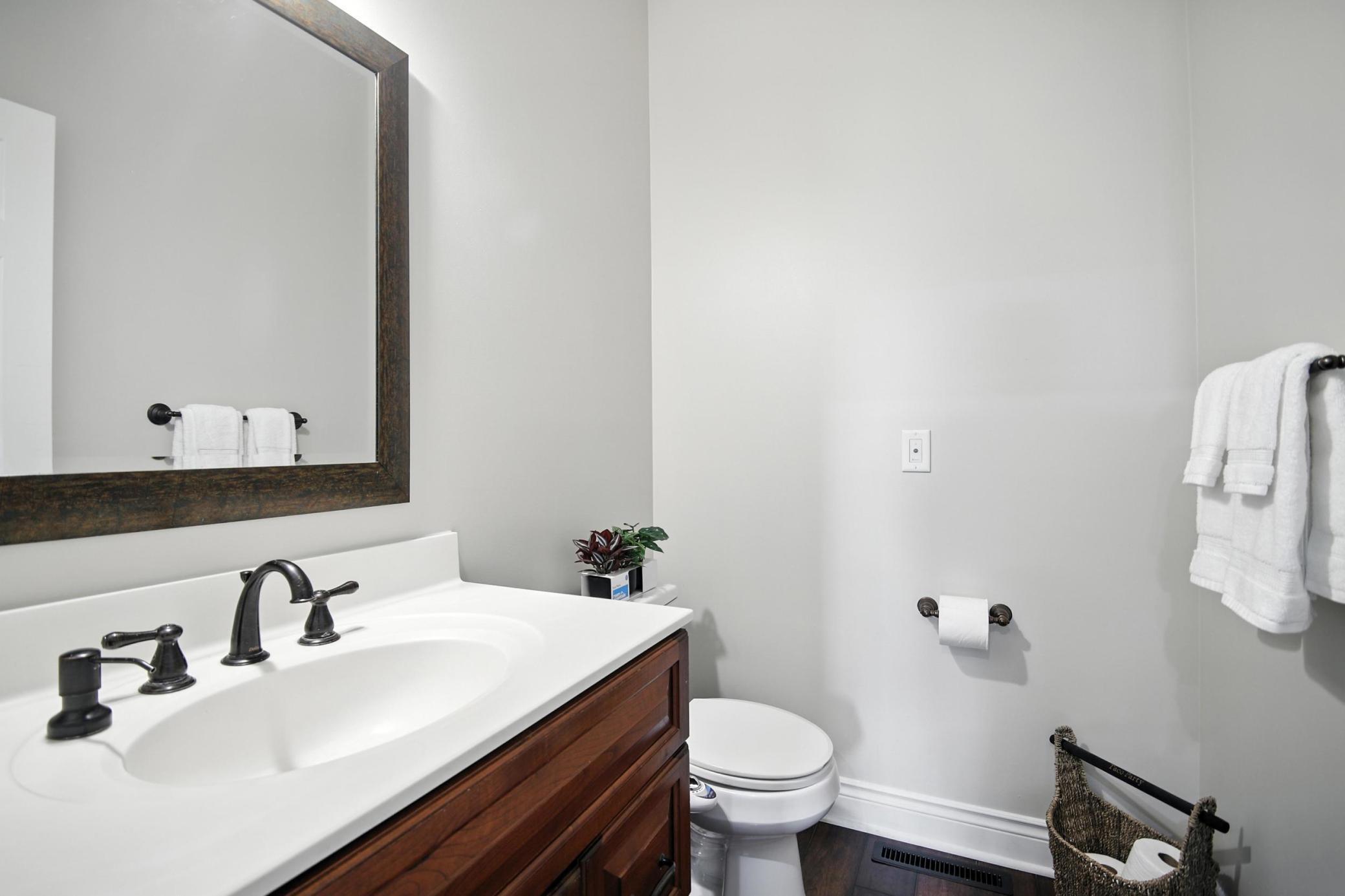 1570 Wood Duck Lane NE