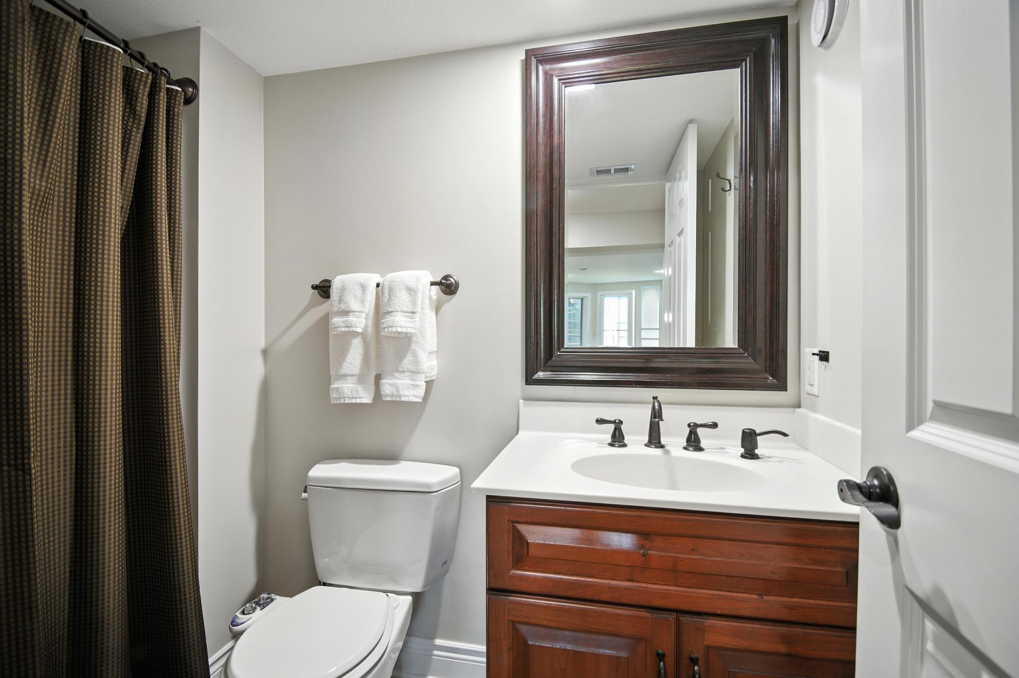 1570 Wood Duck Lane NE