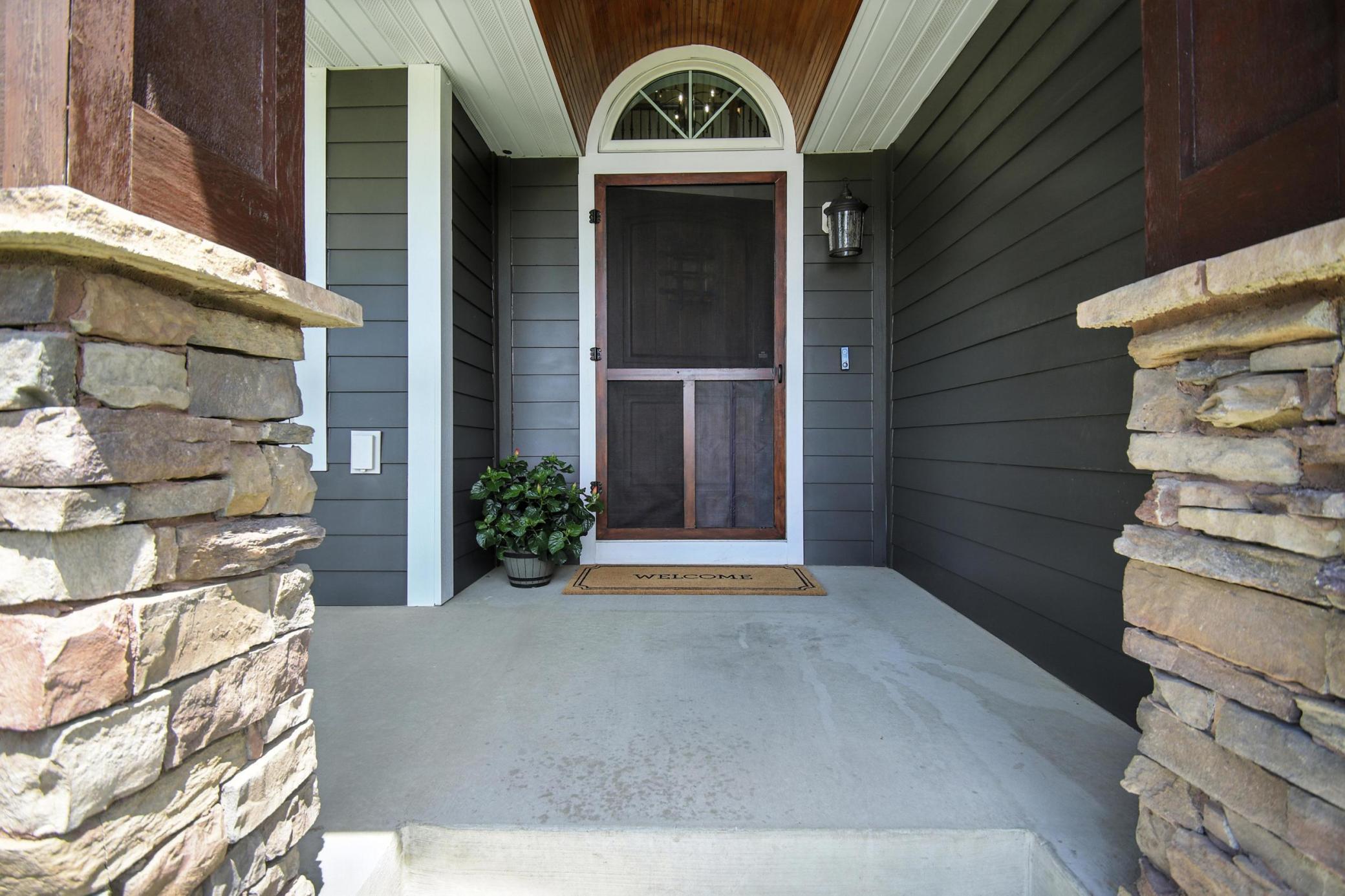 1570 Wood Duck Lane NE