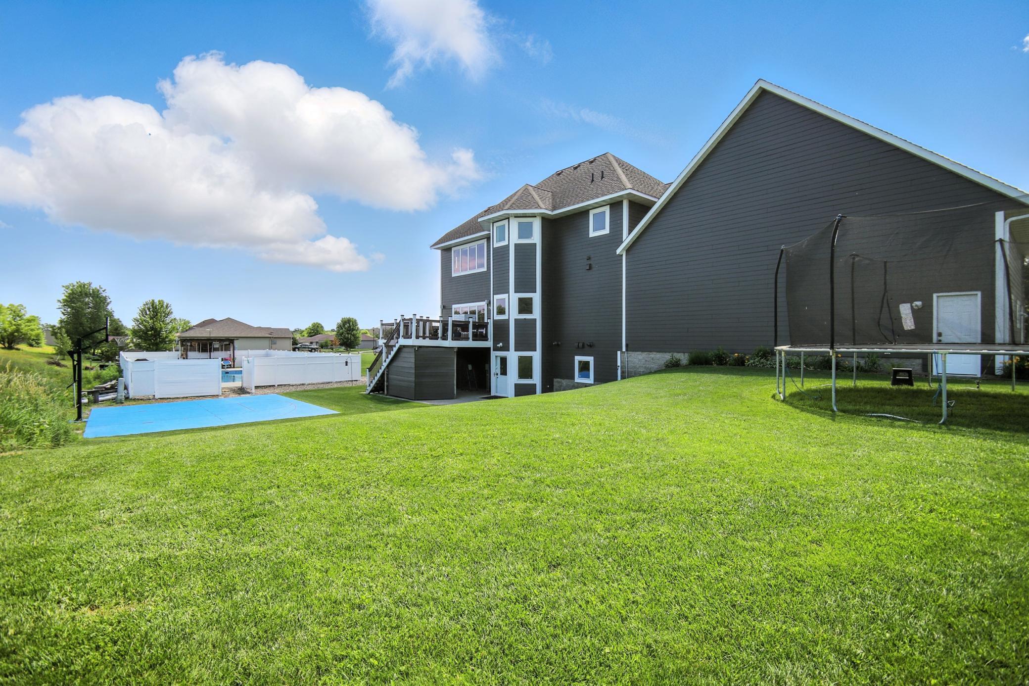 1570 Wood Duck Lane NE