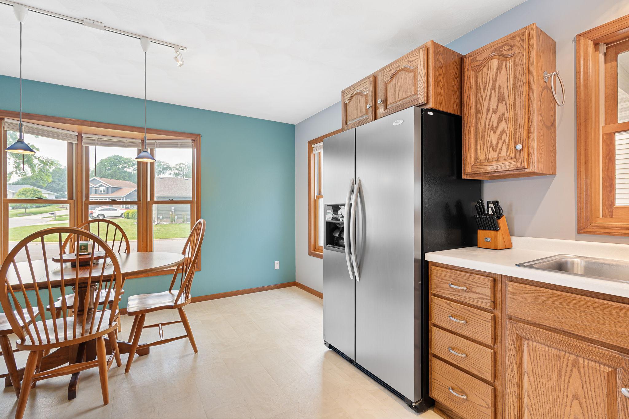 1299 Bellflower Lane NE