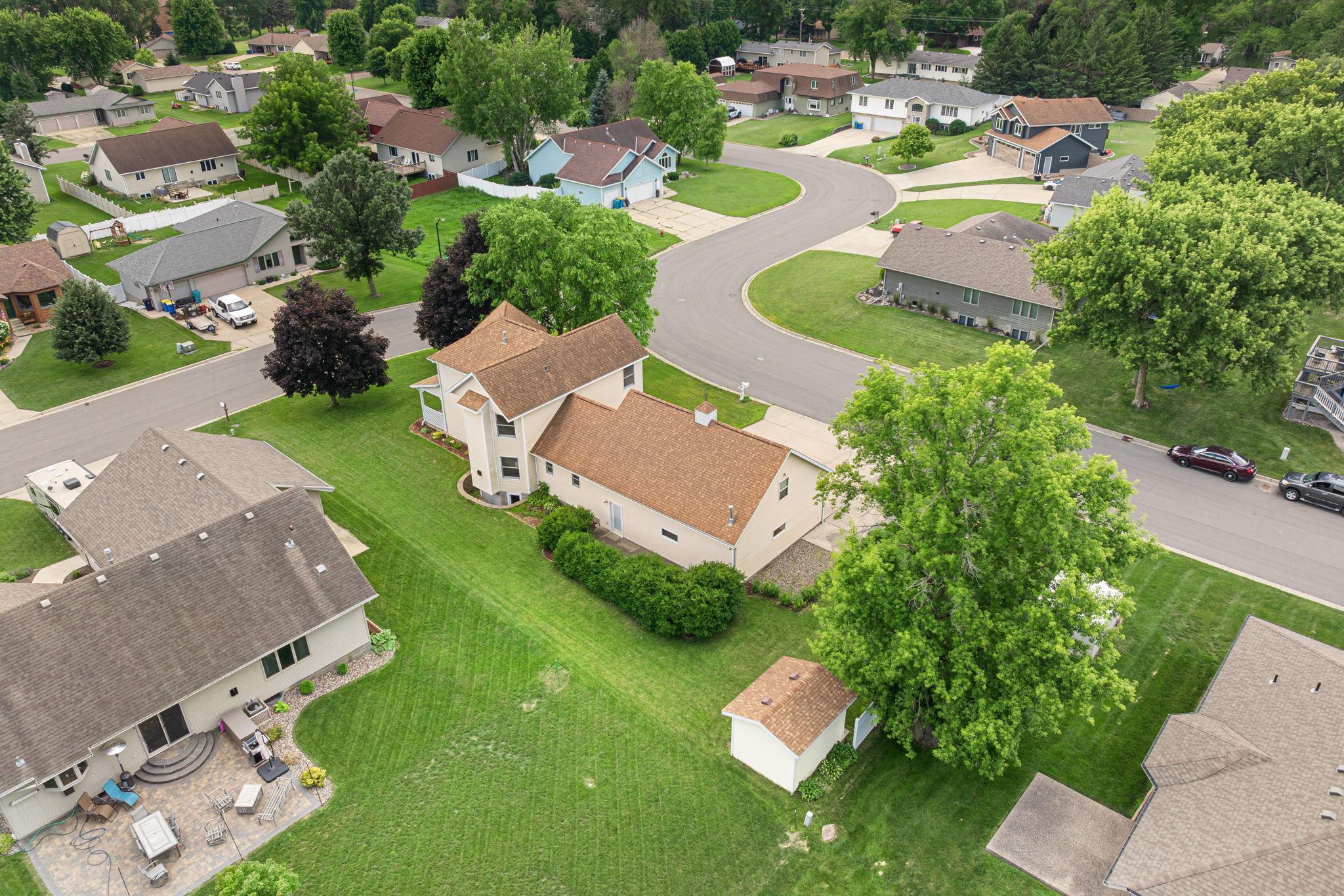 1299 Bellflower Lane NE