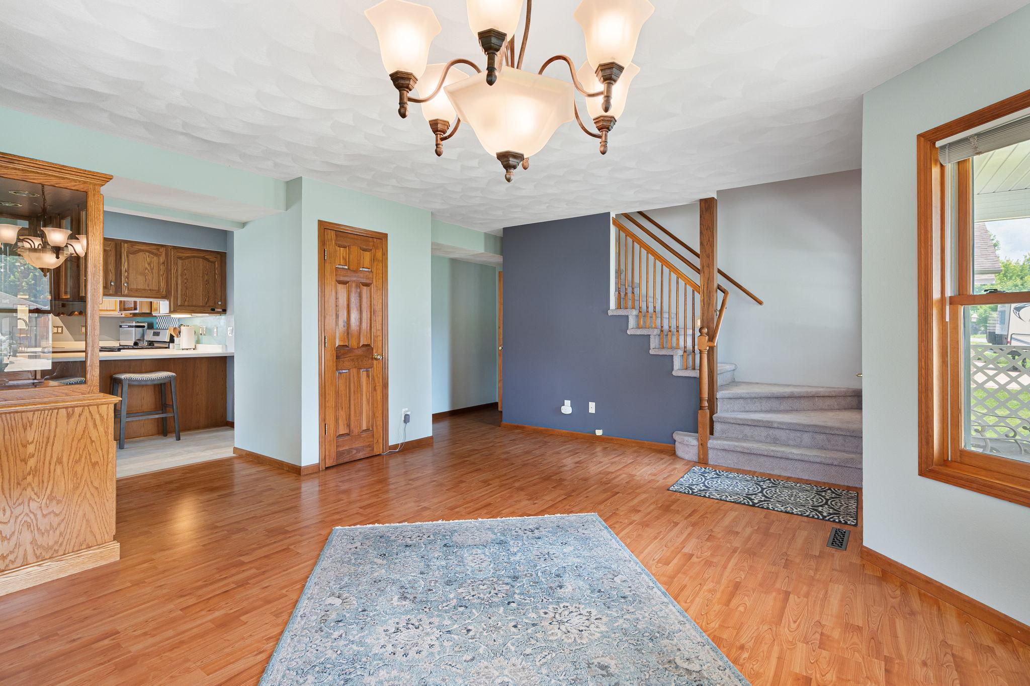 1299 Bellflower Lane NE