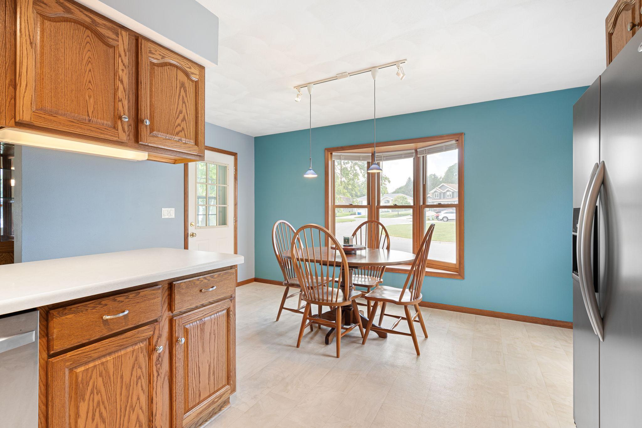 1299 Bellflower Lane NE