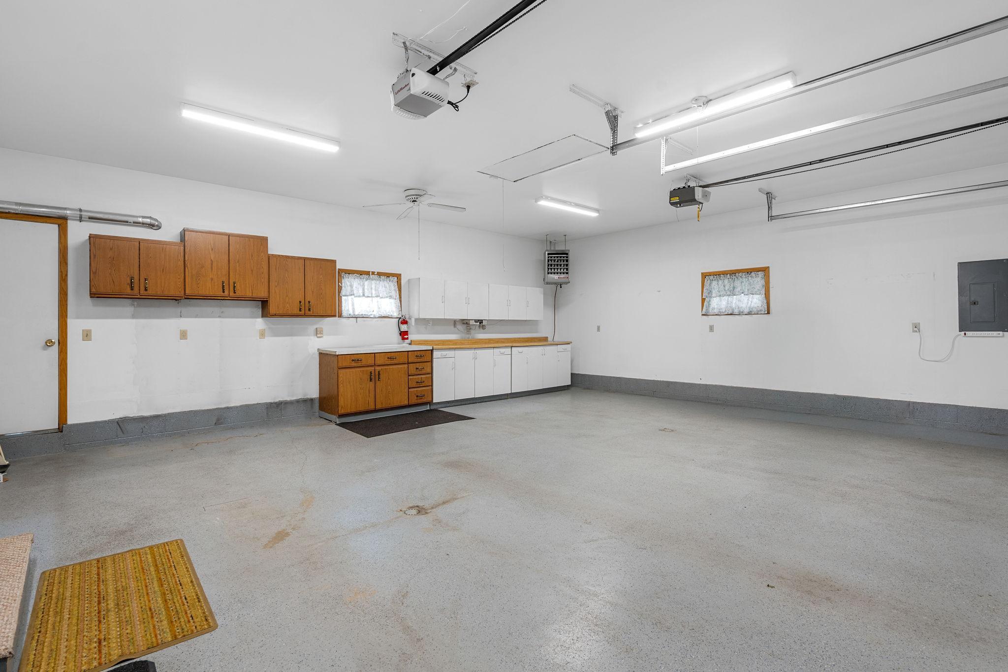 3820 SW 8th Street
