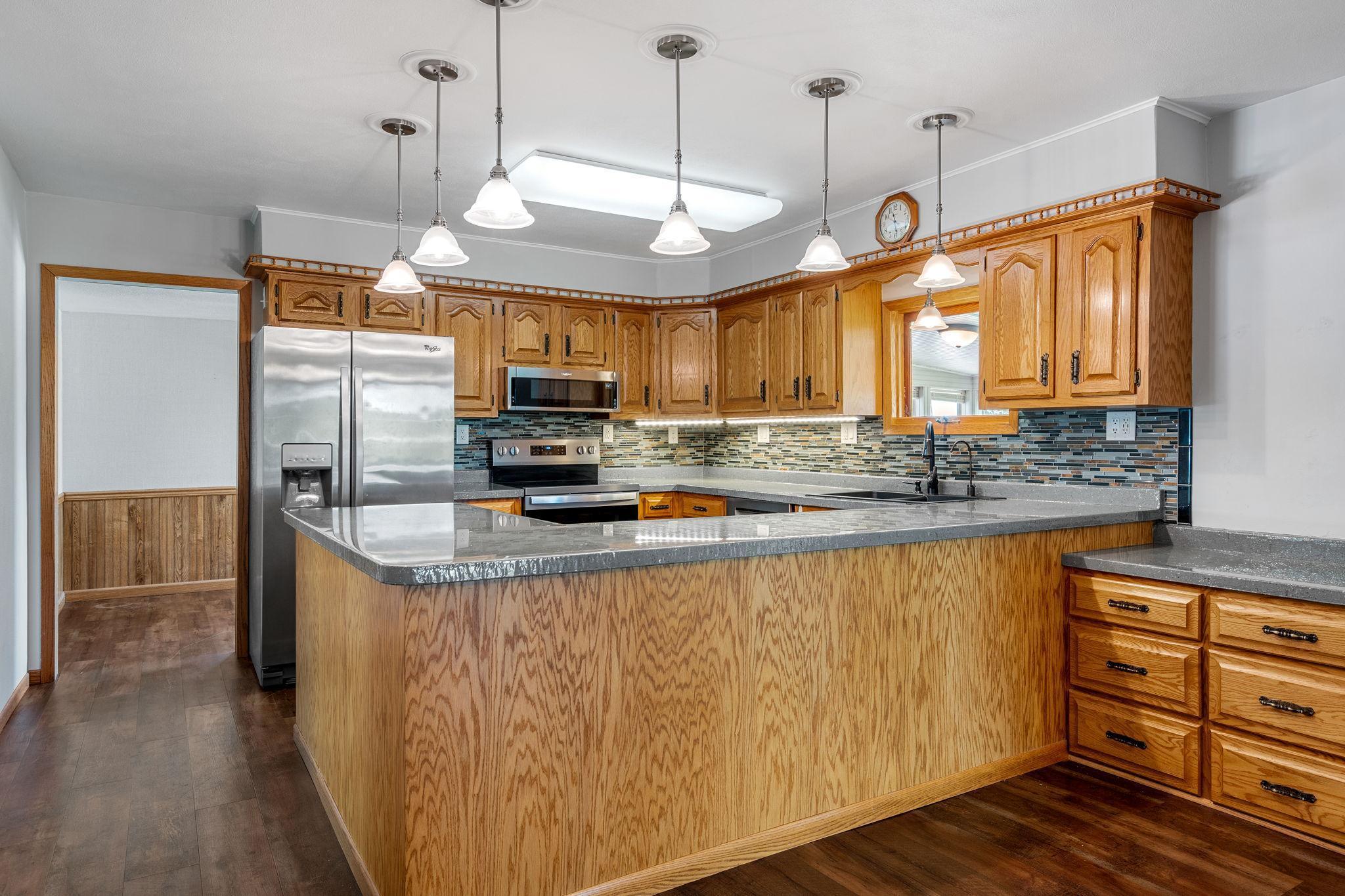 3820 SW 8th Street