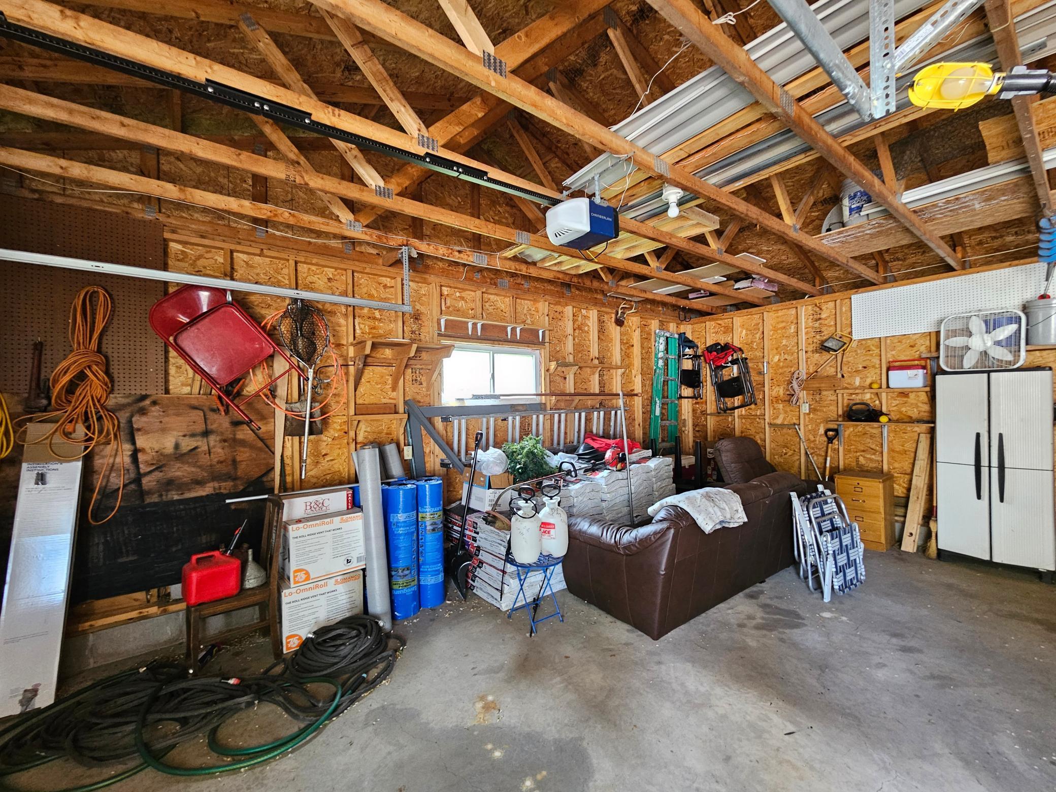204 W Sidney Street W
