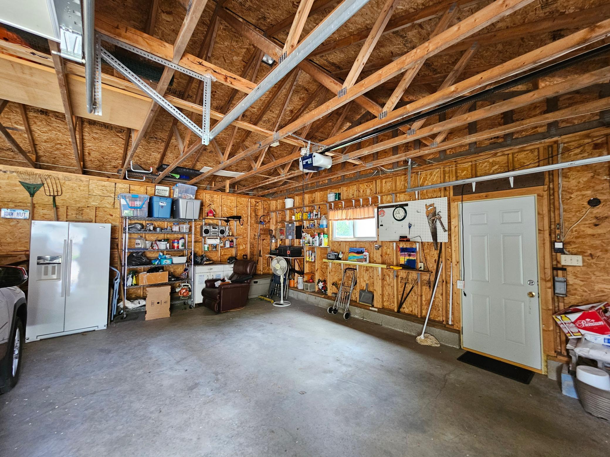 204 W Sidney Street W