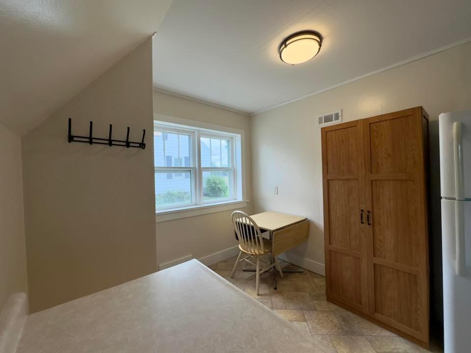 919 3rd Street SW