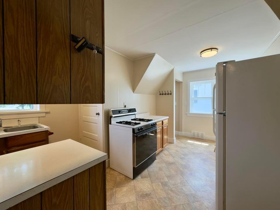 919 3rd Street SW