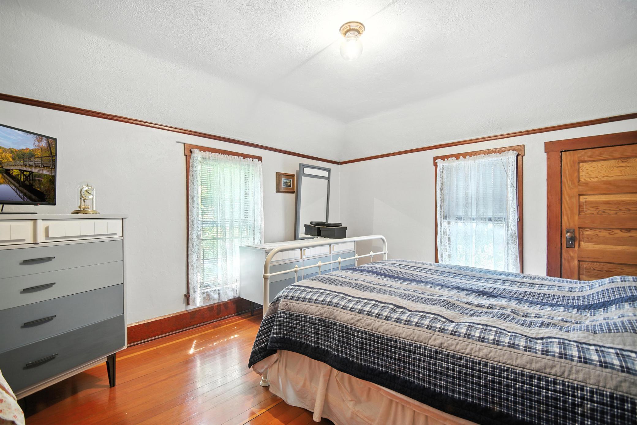 5603 NW 102nd Avenue