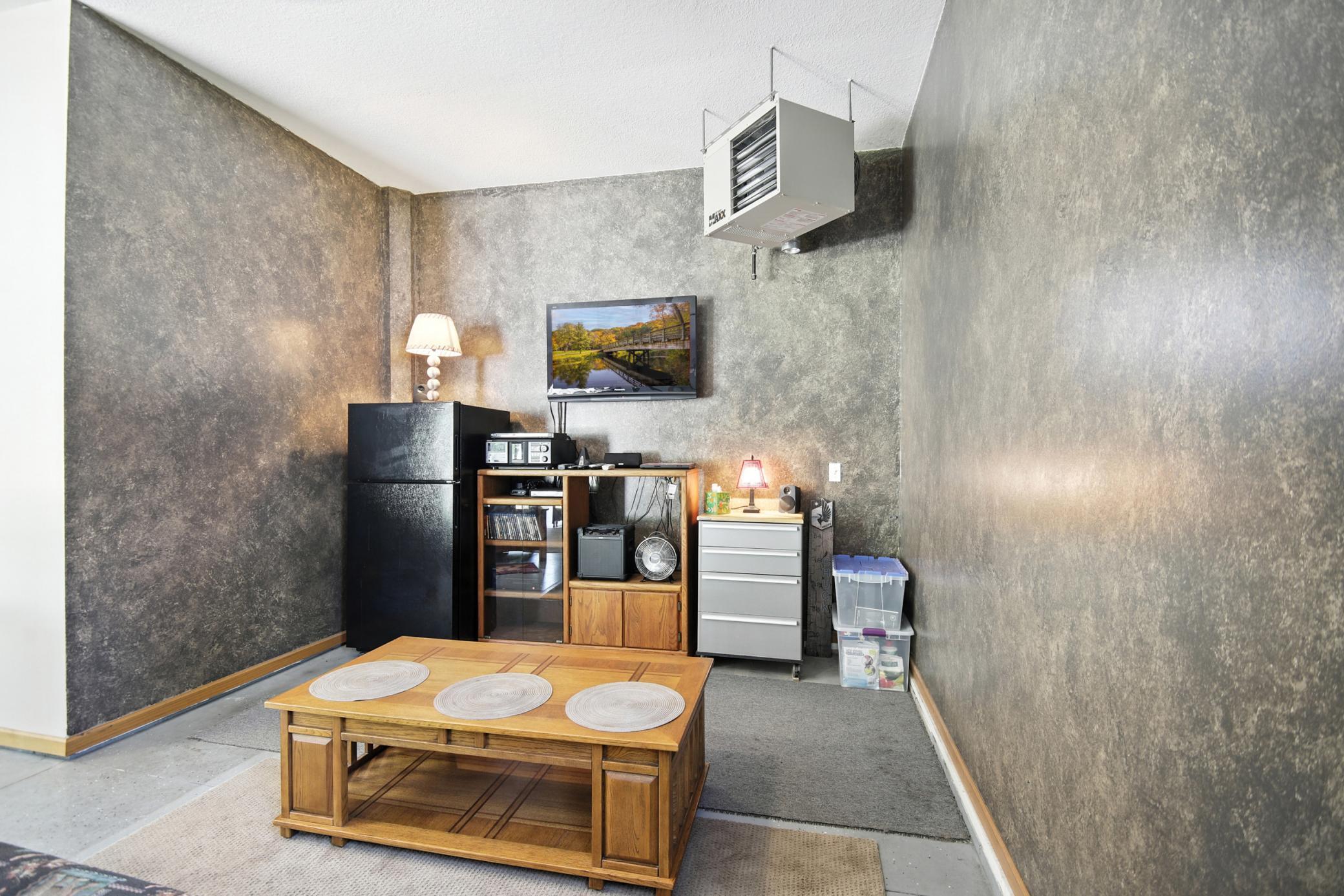 375 Breckenridge Place